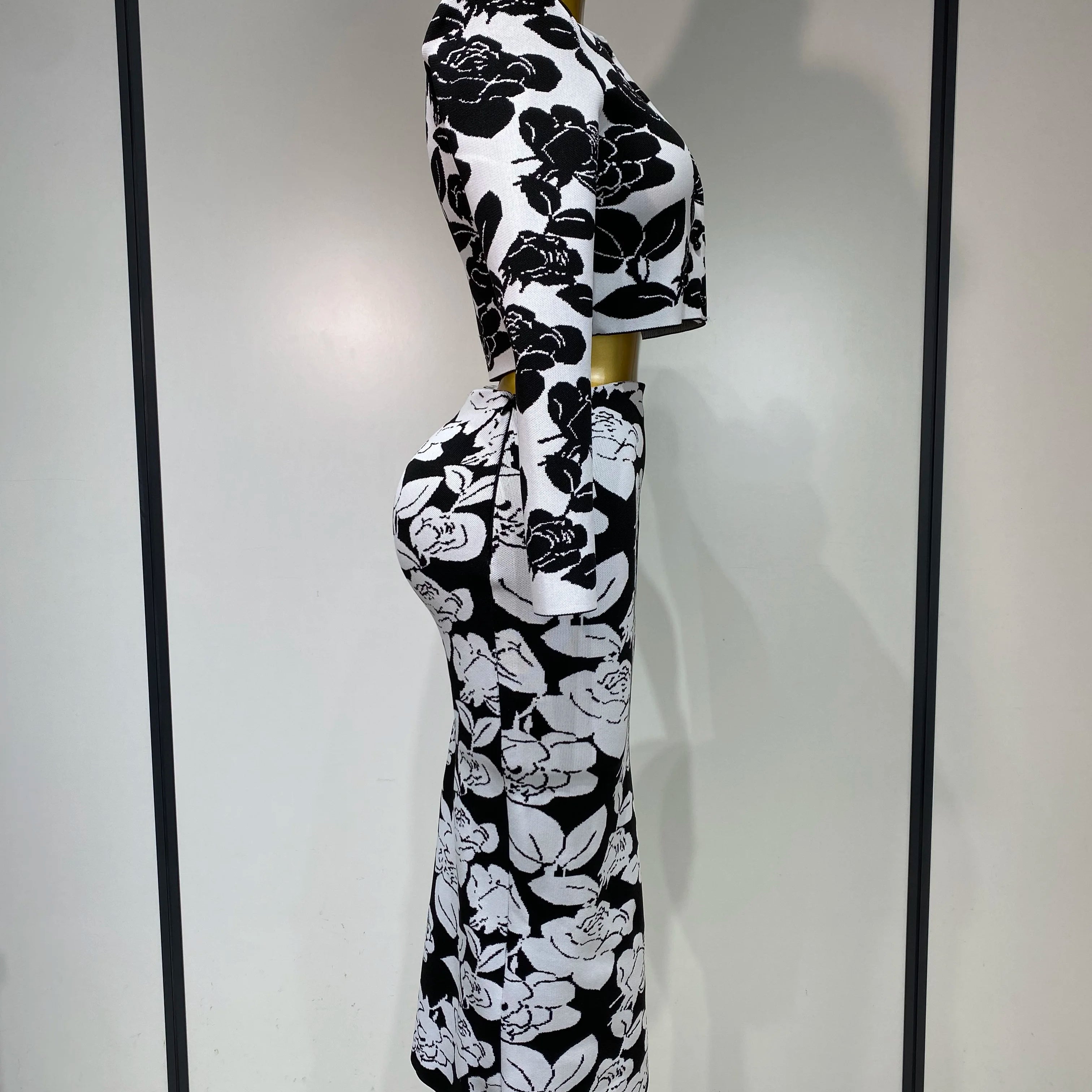 2025 Women Long Sleeve Jacquard Weave Two Pieces Set Celebrity Red Carpet Dress Birthday Bodycon Bandage Women's Set