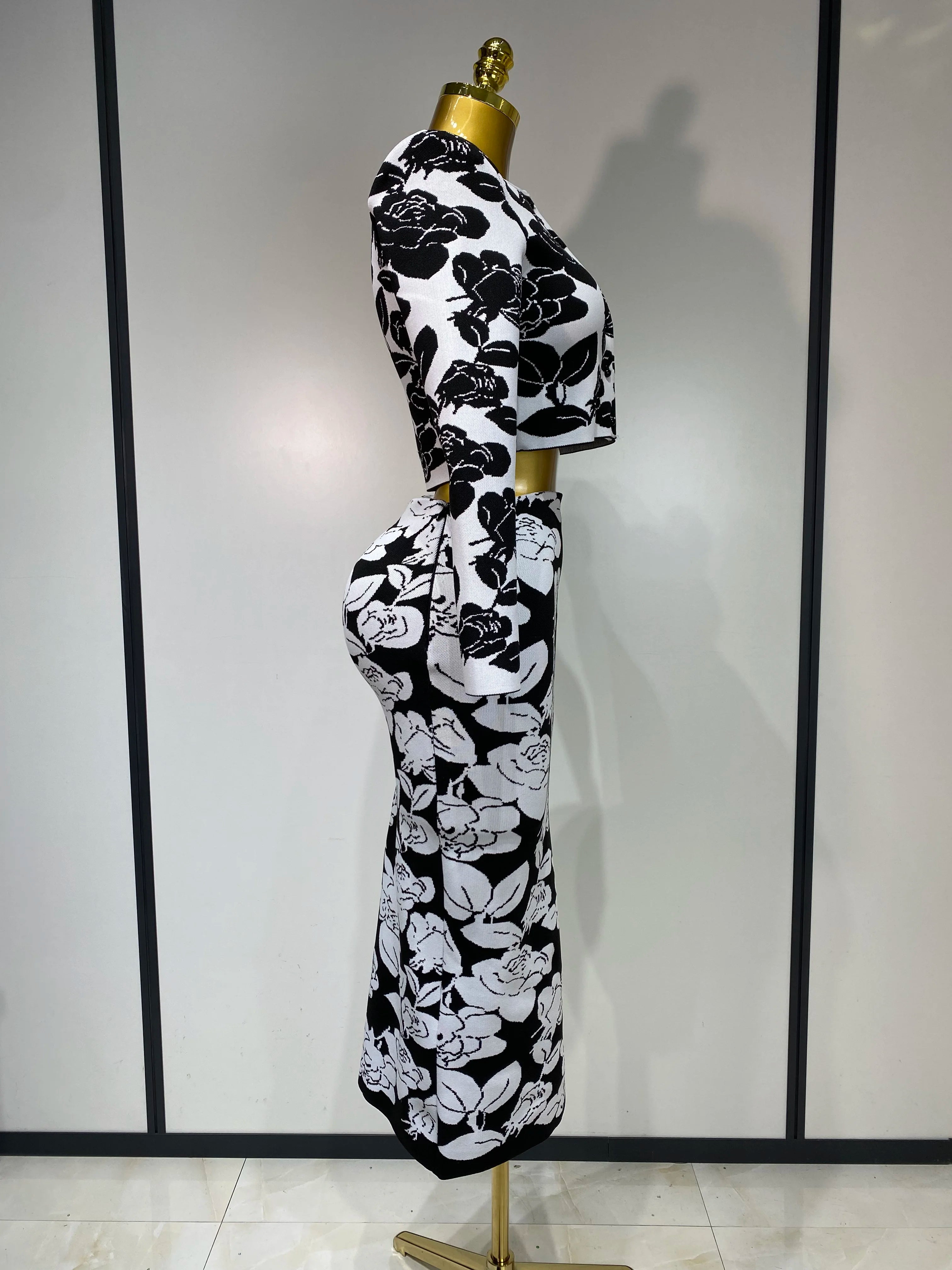 2025 Women Long Sleeve Jacquard Weave Two Pieces Set Celebrity Red Carpet Dress Birthday Bodycon Bandage Women's Set