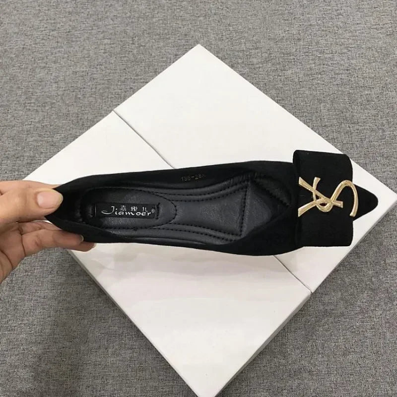 New Korean Version of Metal Buckle Design Suede Shallow Mouth Pointed Flat/Thick/low Heels Bottom Black Luxury Shoes Women