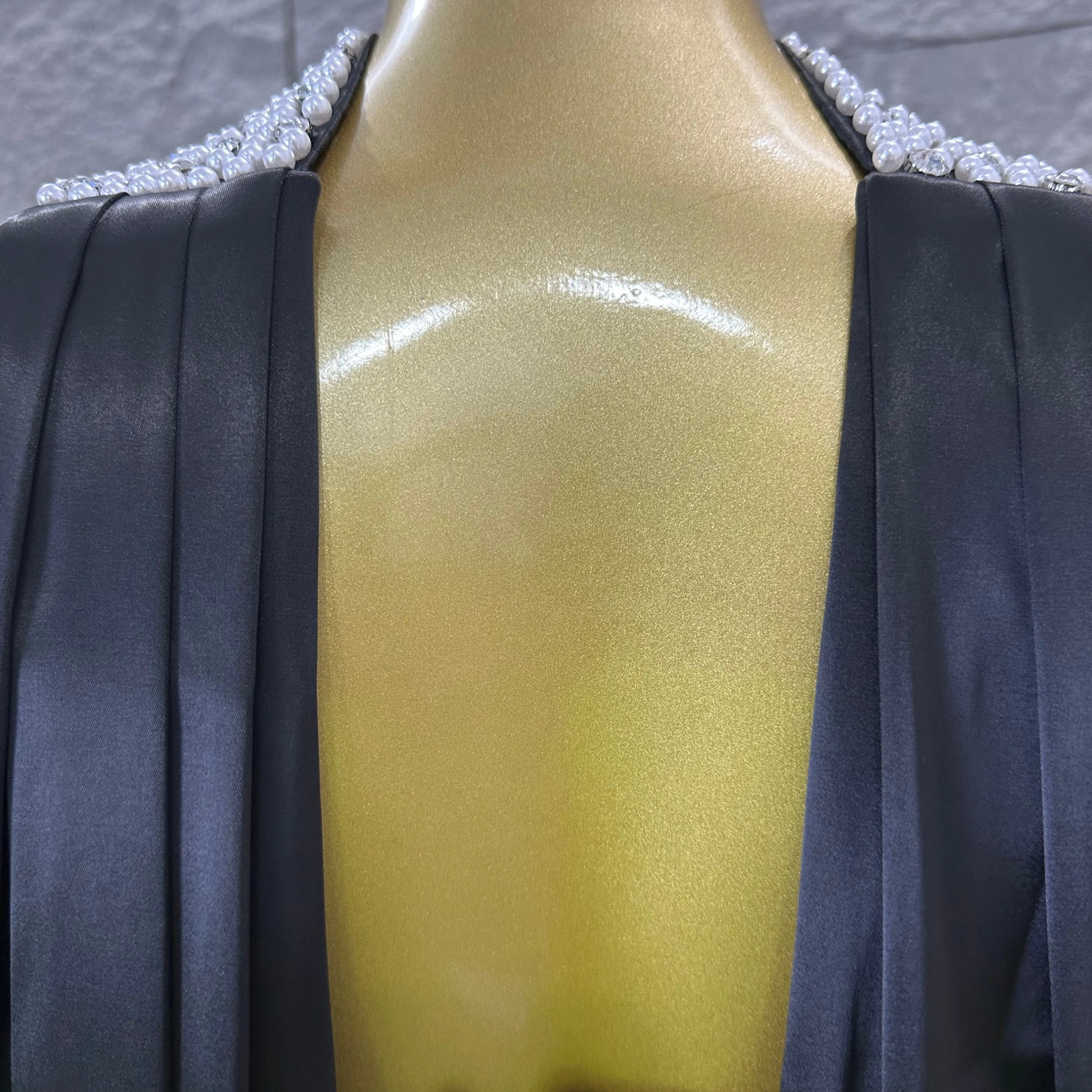 Sexy Black Pearl Studded Maxi Dress Halter Cape Bandage Bodycon Stage Birthday Party Nightclub Celebrate Photo Shoot Out