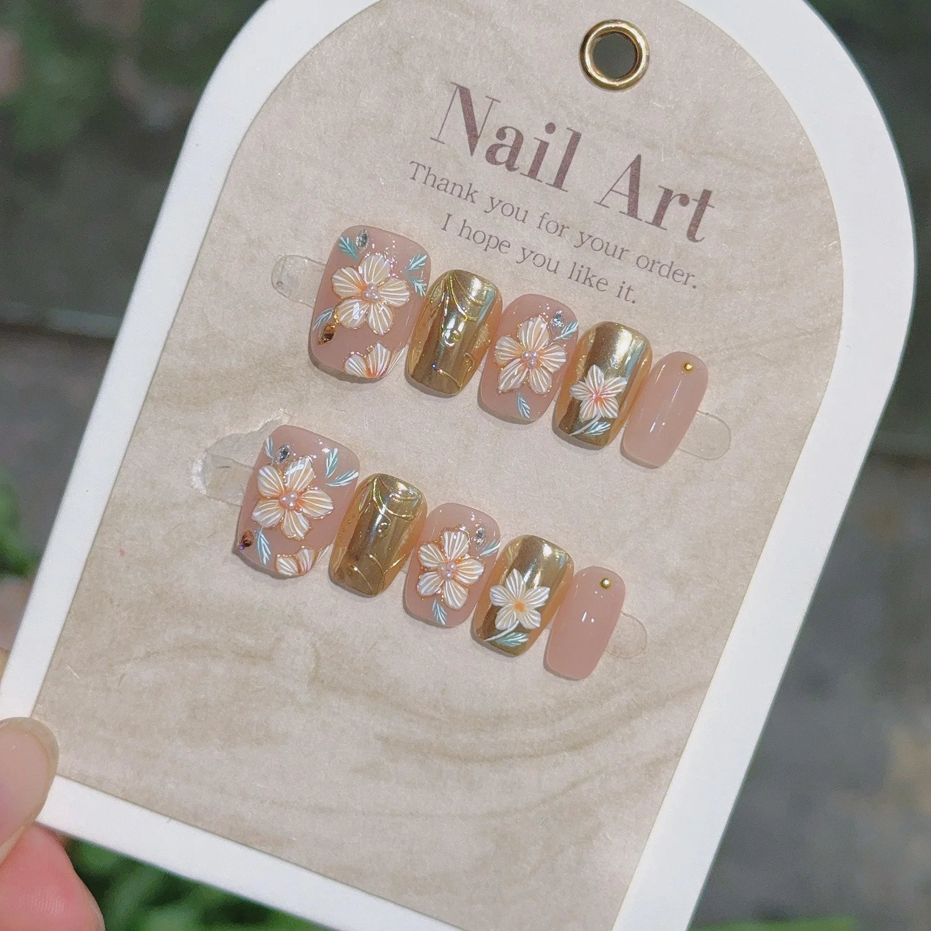 10Pcs Nude 3D Ice Flower Fake Nails White Edge French Manicure Pearl Fashion Handmade Wearable Light Luxury Full Cover Press On