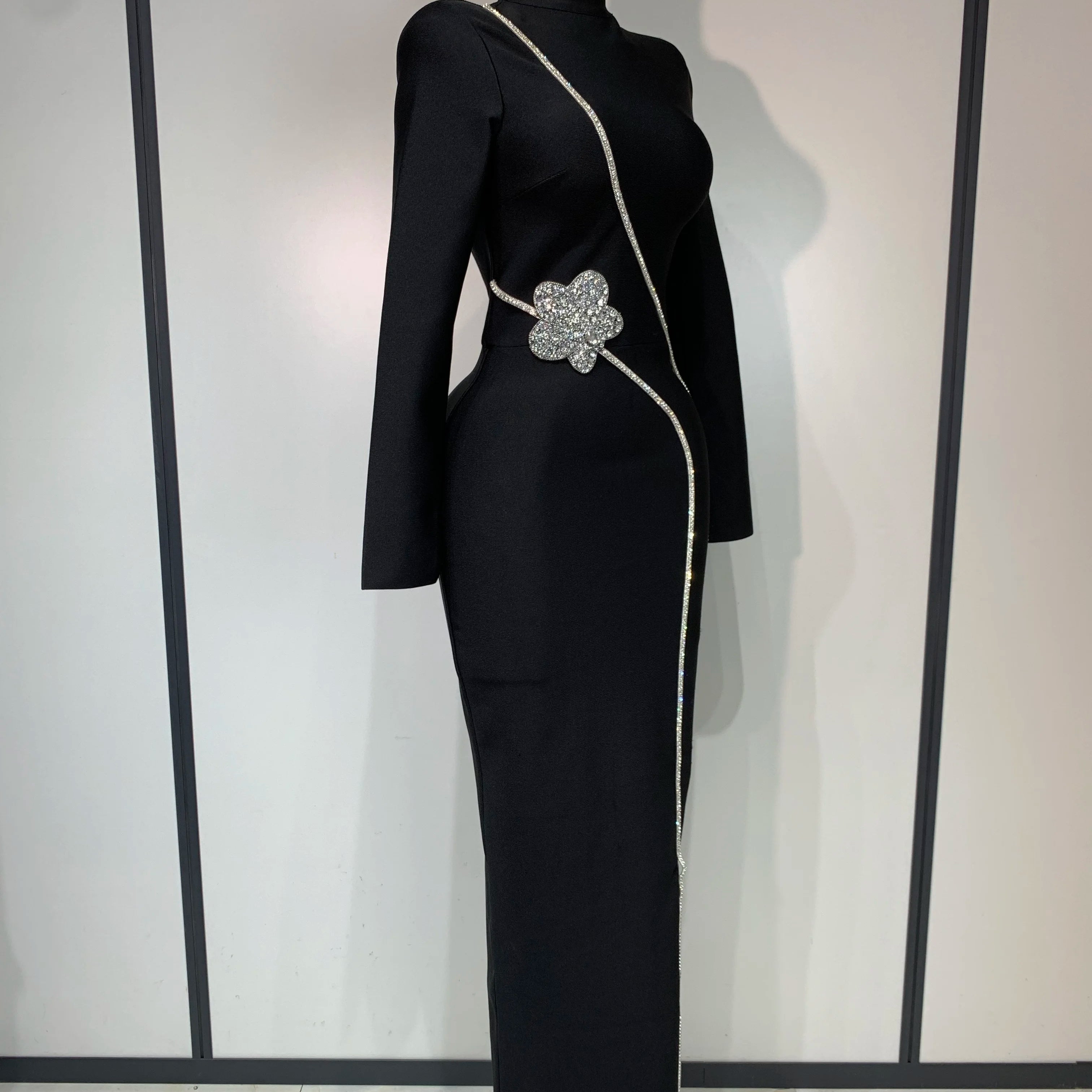 2025 Newest Fashion Designer Party Dress Women's Formal Long Sleeve Diamonds Bodycon Bandage Dress Elegant Luxury Birthday Gown