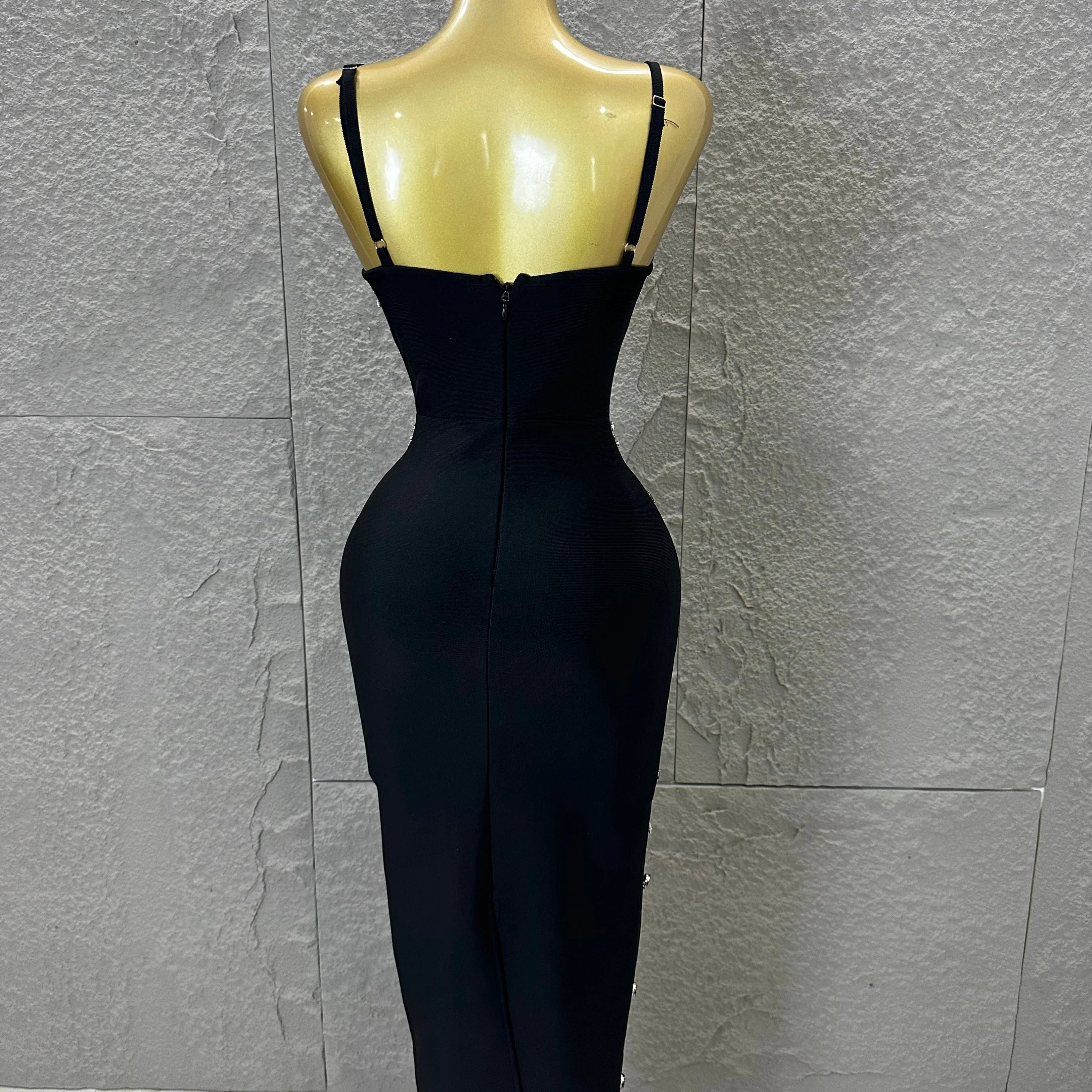 Sophisticated Black Bandage Midi Dress Women Spaghetti Strap Sweetheart Neck Rhinestone Emerald Bodycon Evening Gown