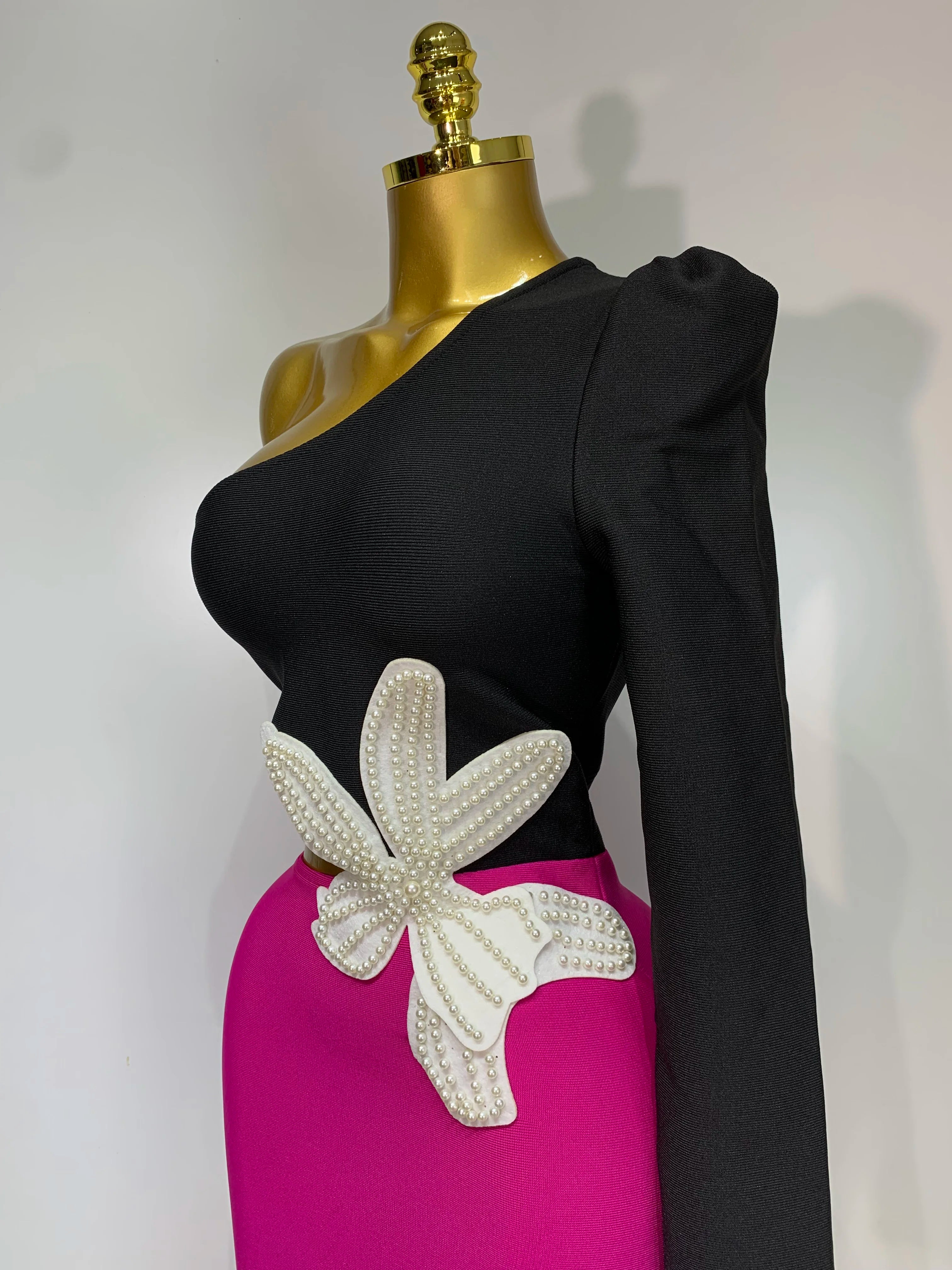 Women Sexy Single shoulder long sleeved Beading Bodycon Bandage Dress 2025 Celebrity Elegant Evening Luxury Dress Club Outfit