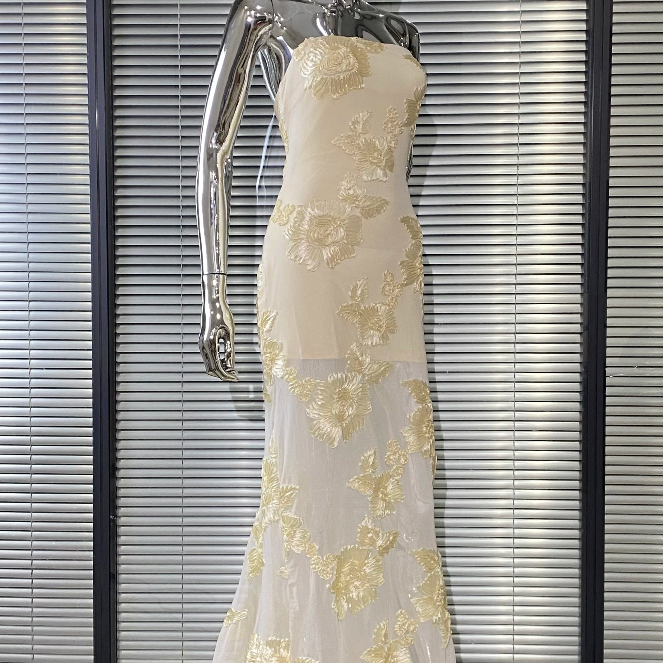 Top Quality Women Sexy Strapless Embroidery Floor-length Maxi Dress Celebrate Evening Party Prom Cocktail Outfit Wholesale