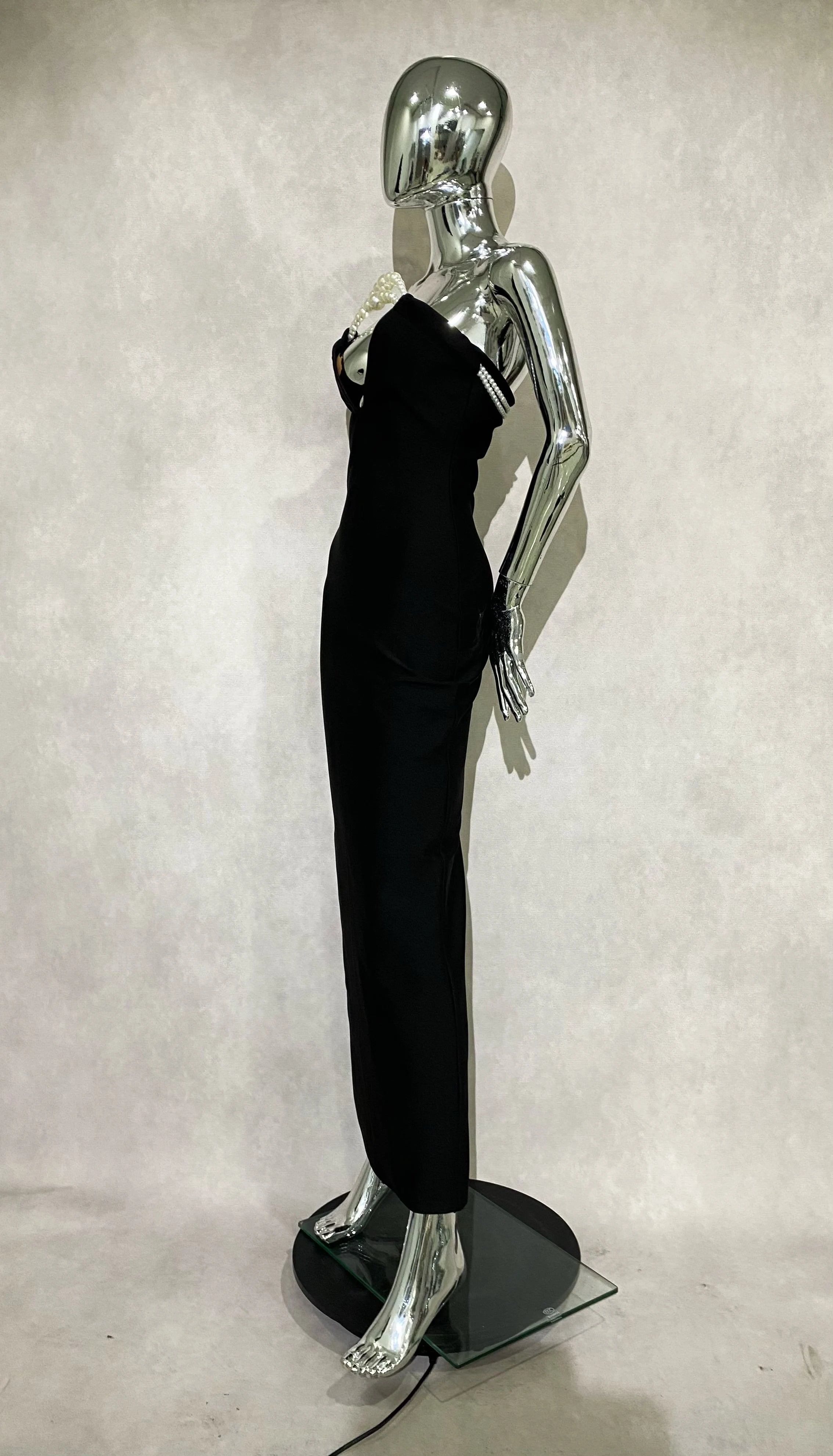 Stereoscopic Pearl Design Sexy V-Neck Package Hips Black Bandage Long Dress Elegant Woman Party Dress Celebrity Benquet Vestido