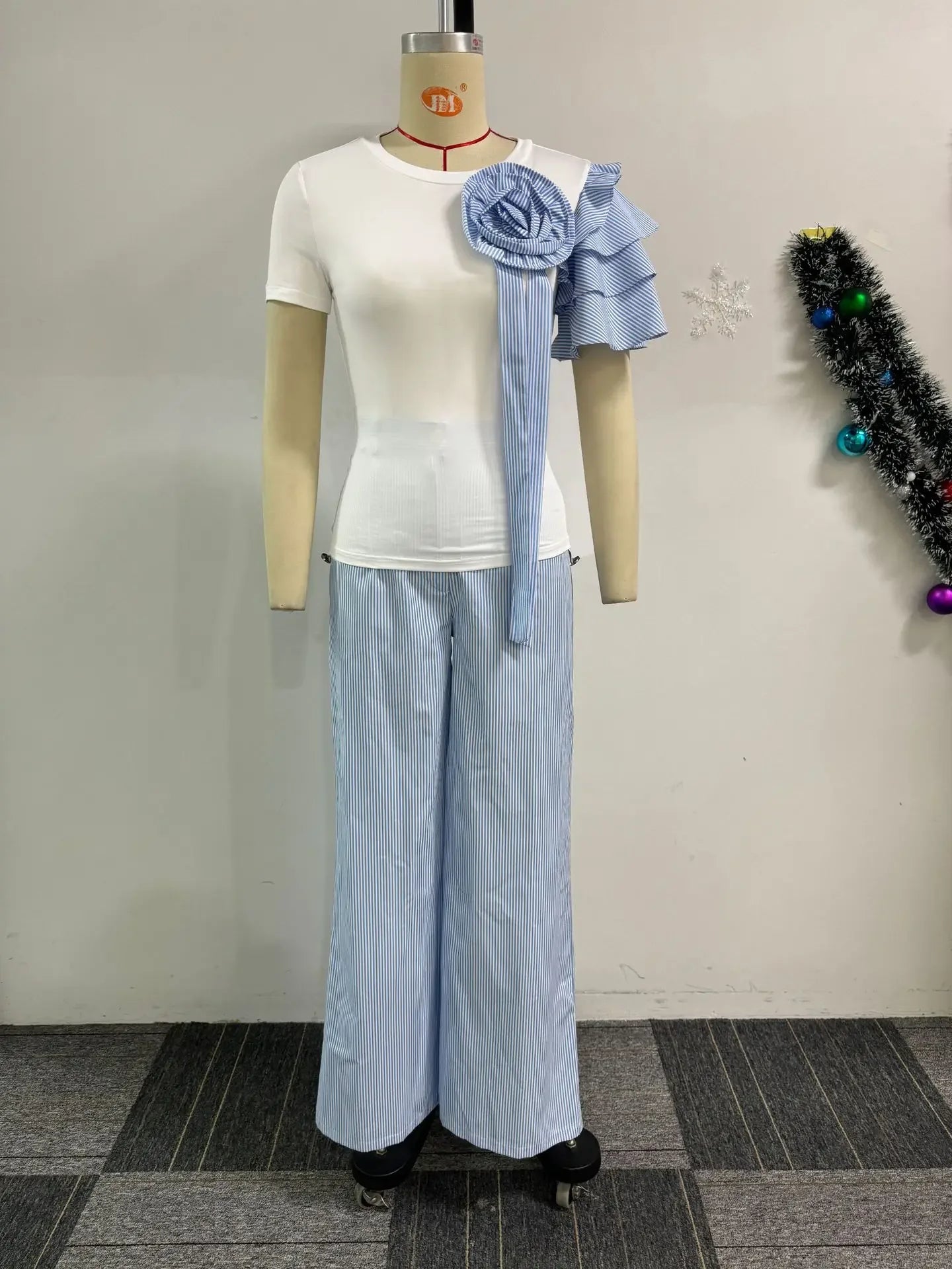 Street Women's Set Short Sleeve T-shirt and Striped Floral Splicing Romper Wide Leg Pants Elegant Two 2-Piece Set Outfit