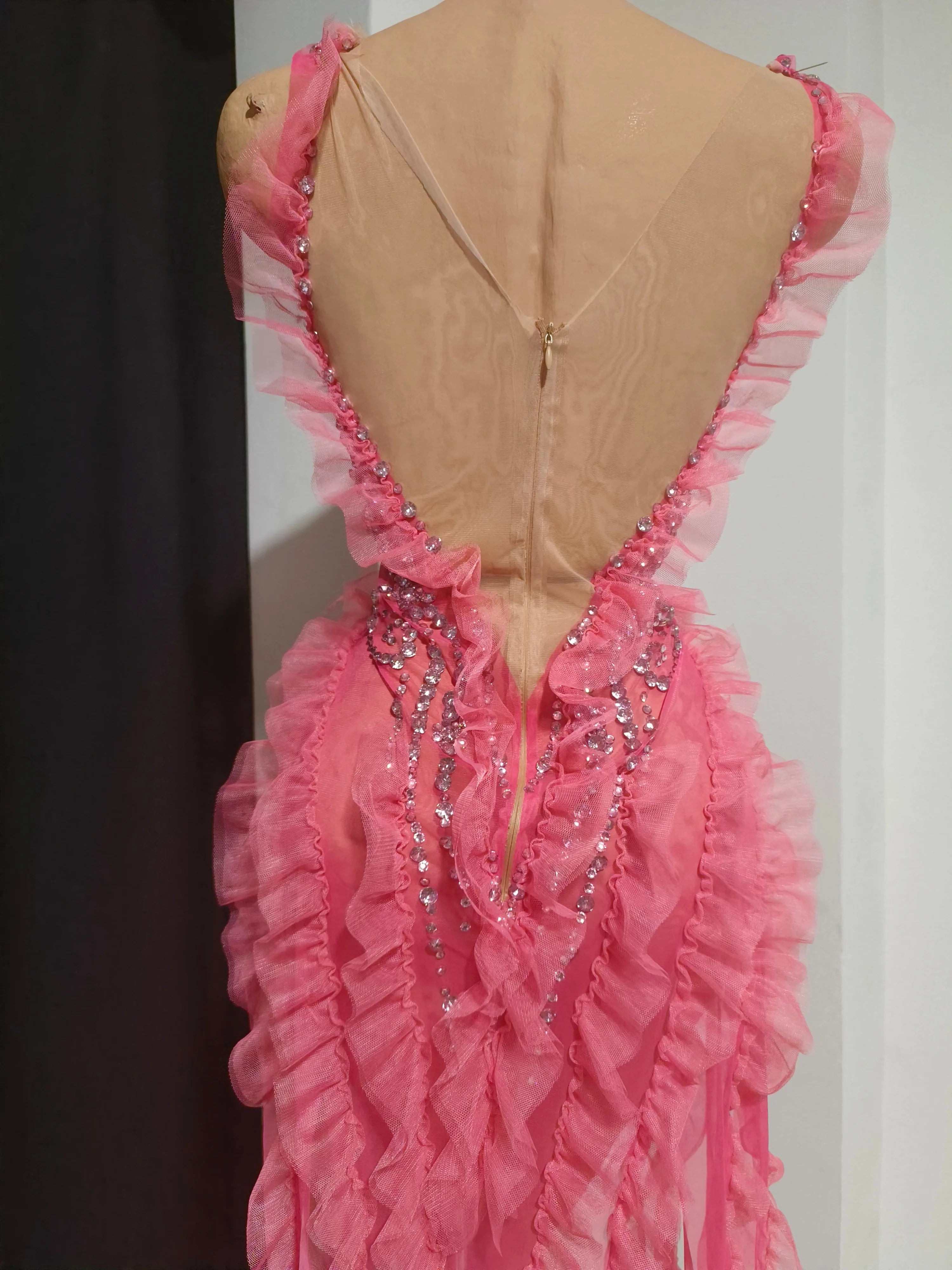 Elegant Pink Spaghetti Strap Mini Dress Women Sheer Mesh Rhinestone Ruffle Embellished Latin Dance Performance Costume