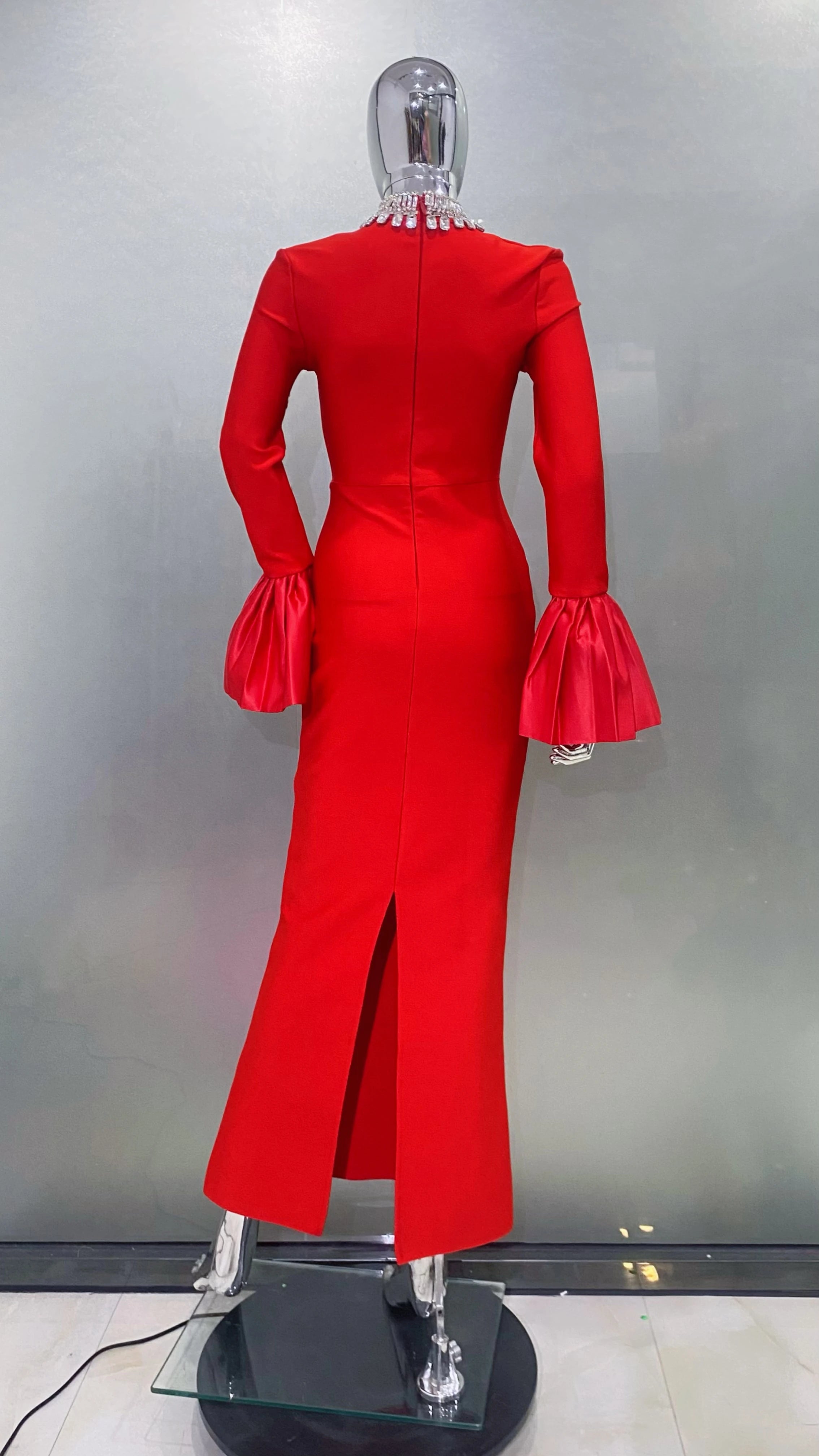 New Red Color Women Flare Sleeve Shinning Crystal Necklace Bodycon Bandage Long Dress Elegant Evening Party Celebrate Dress