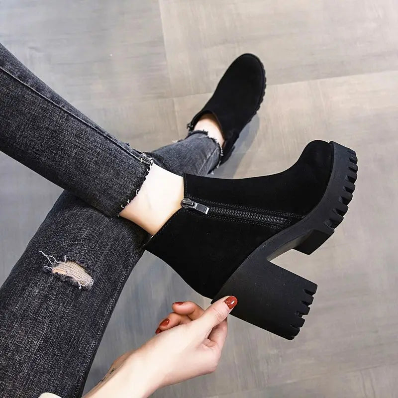 Footwear Punk Style Booties Black Female Ankle Boots Very High Heels Combat Short Shoes for Women Heeled Suede Winter Sale