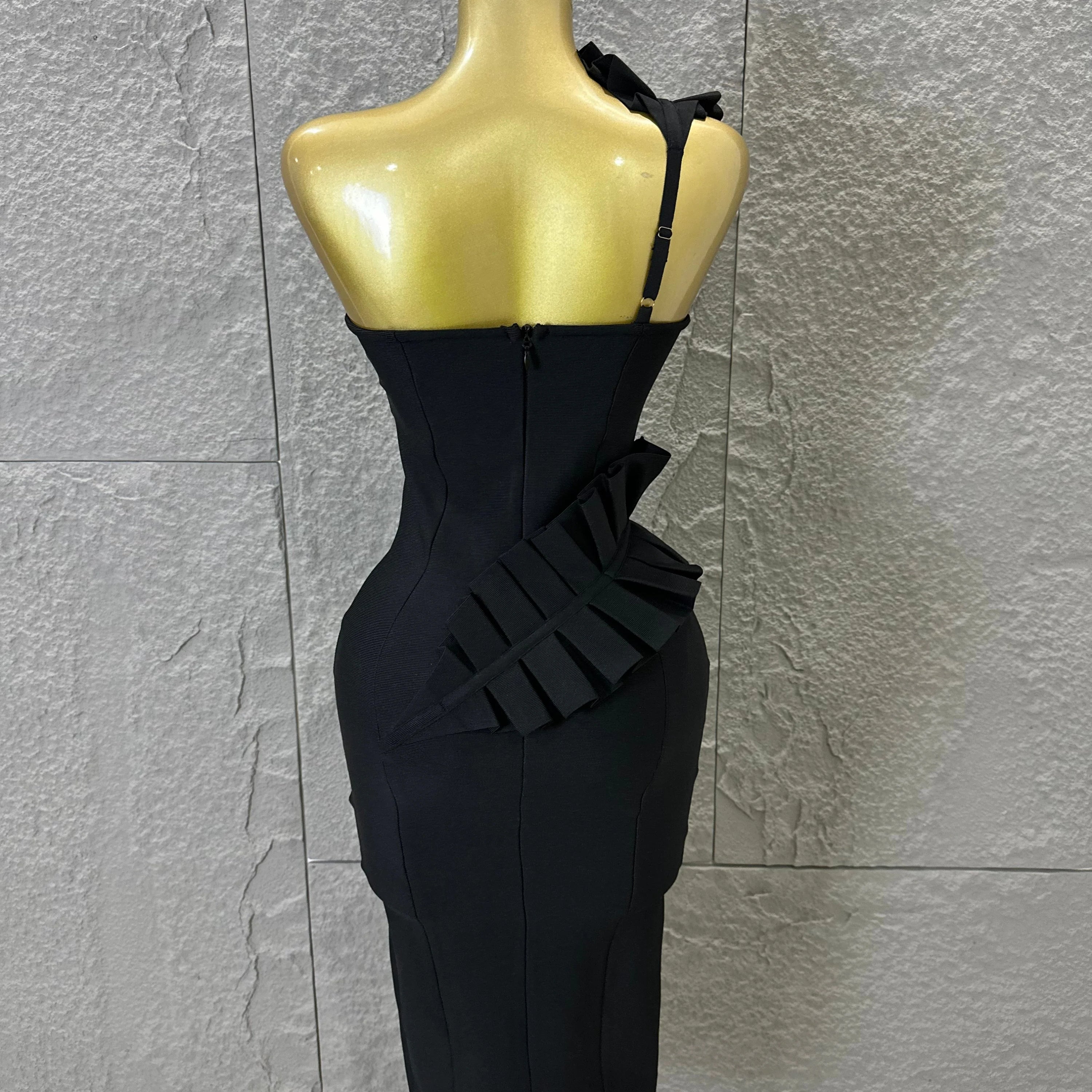 Sexy One-Shoulder Bodycon Midi Dress Women Sexy Ruffle Embellished Waist Cutout High Slit Outfit Evening Gala Party Costume
