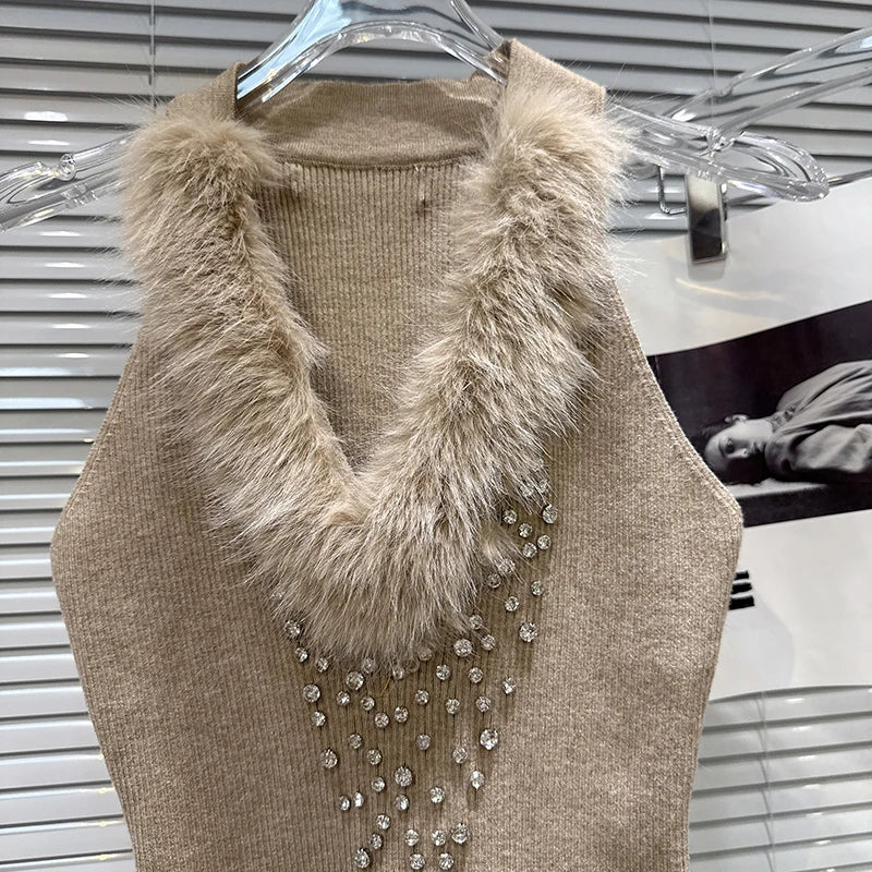 Winter New Fashion V-neck Furry Collar Rhinestone Design Knitted Vest Camisole For Women Slim Fit Tank Top 11A07754