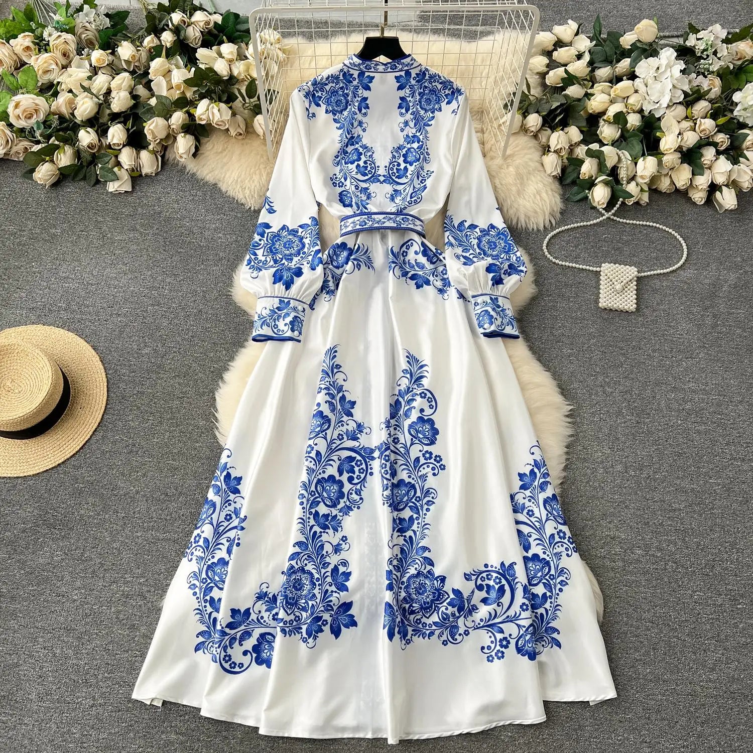 New Fashion Runway Red And White Porcelain Dress Women's Stand Long Lantern Sleeve Blue Floral Print Shirt Robe Vestidos 2377