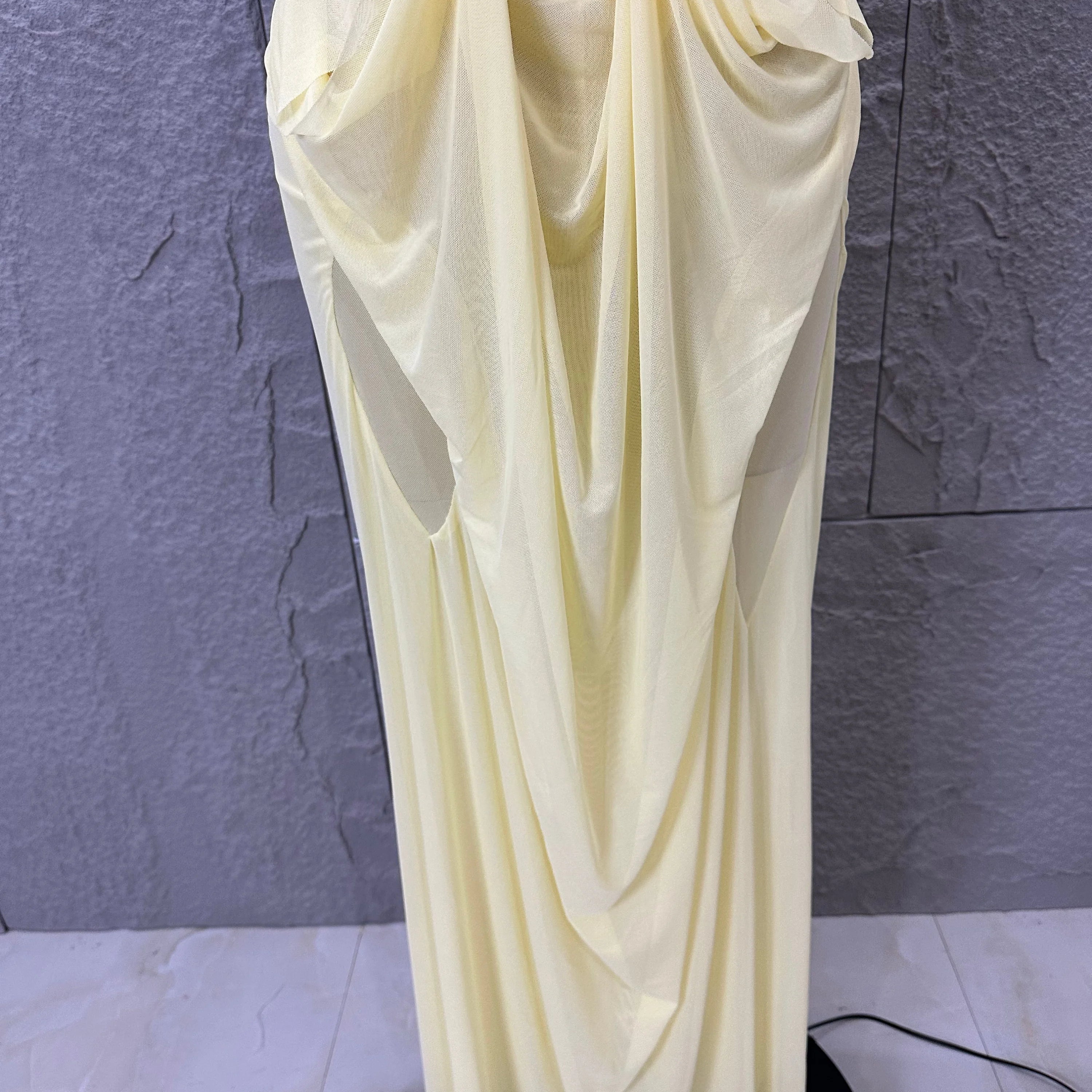 Sexy Halter Neck Maxi Dress Crystal Chain Cutout Ruched Women Sheer Mesh Form Outfit Glamorous Evening Gala Party Costume