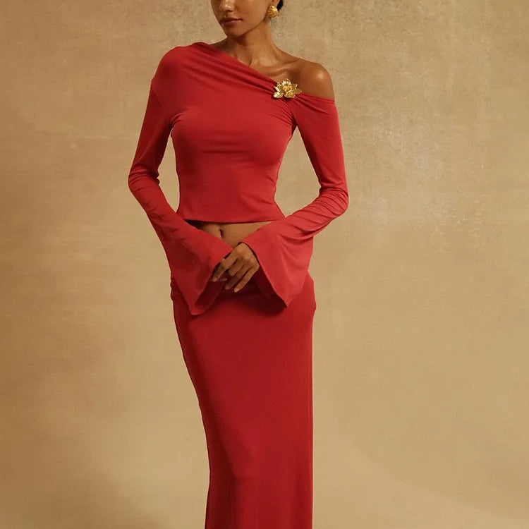 VC Chic One-Shoulder Crop Top and Maxi Skirt Ensemble with Floral Accents for a Special Occasion Evening Gown