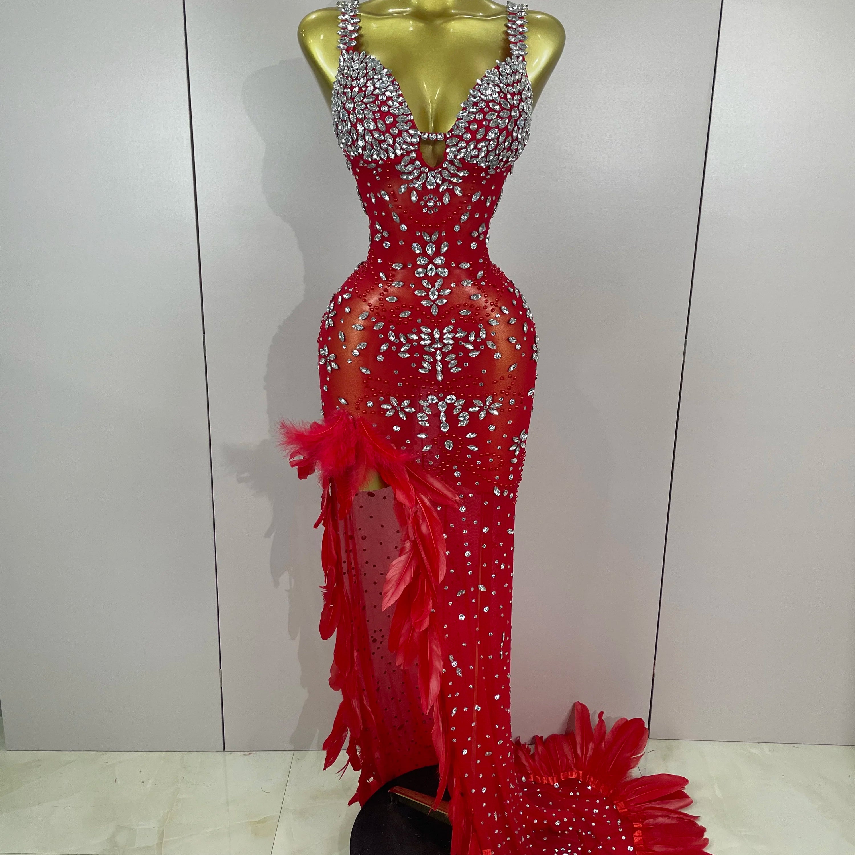 2025New Exquisite Feather Red Evening Dress Women Sparkle Rhinestones Sexy High Slit Birthday Celebrate Stage Photoshoot Costume Red