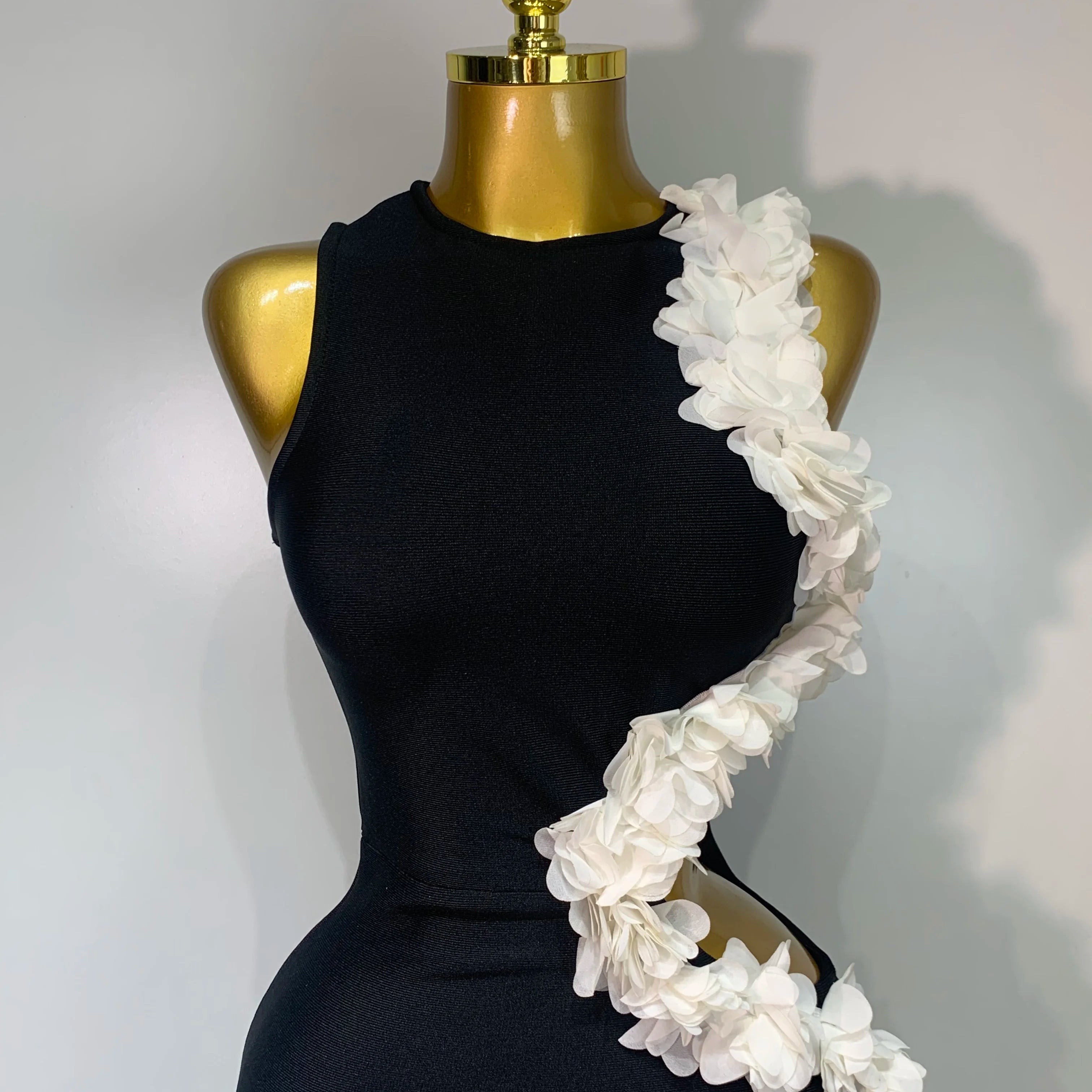 Women Sexy O Neck Flower Cut Out Maxi Long Bodycon Bandage Dress 2025 Celebrity Elegant Evening Club Party Birthday Dress