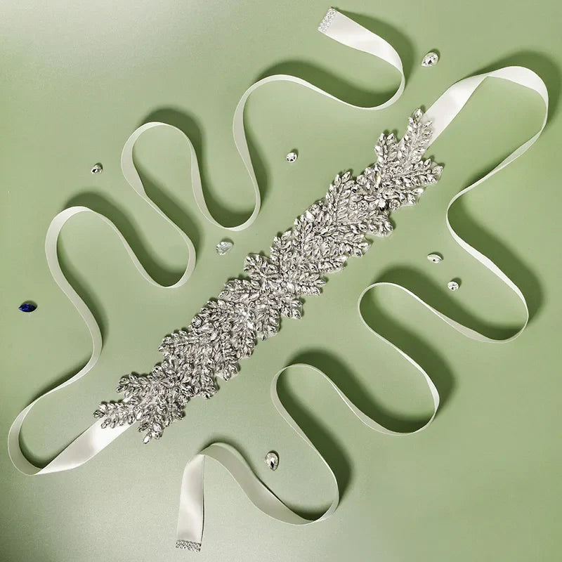 Bridal Belt for Wedding Dress Handmade Luxury Crystal Rhinestone Flower Belts Women Accessories Party Jewelry Bridesmaid Gift Ivory