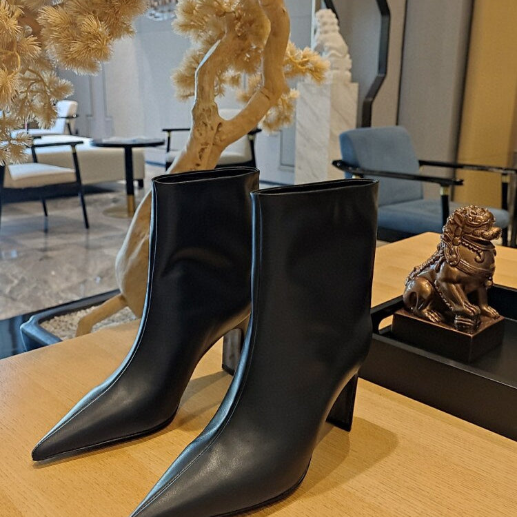 Women's New Pointed Thick Heel Sleeve Knee High Boots Fashion Fashion Show Gold Large Winter Boots 262Short black