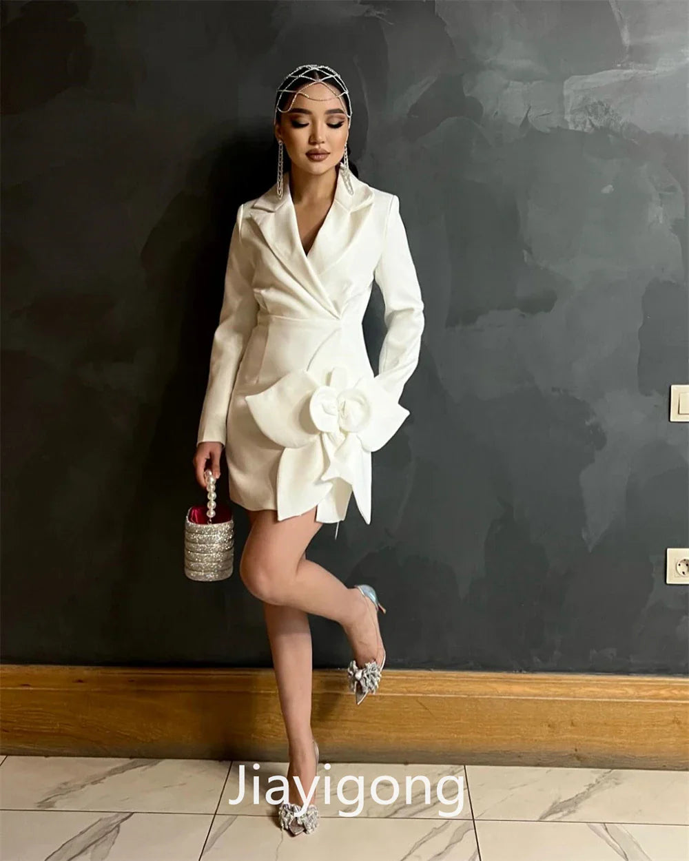 Jiayigong Simple V-neck Cocktail Dresses Party Bows Bowknot Satin Mini Custom Dress