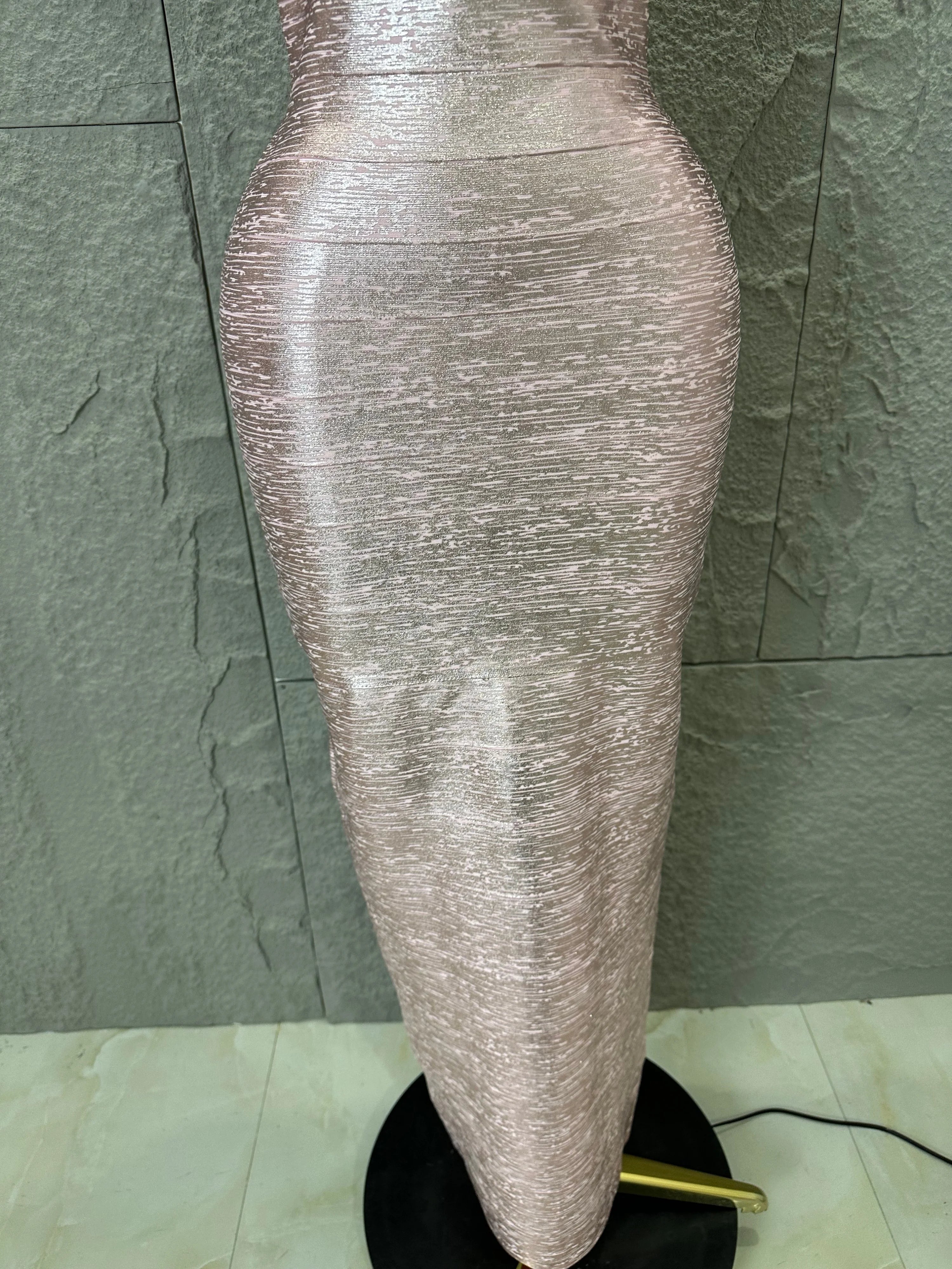Elegant Pink Square Neck Maxi Dress Women Sexy Sleeveless Metallic Shimmer Form-Fitting Bandage Outfit Cocktail Party Costume