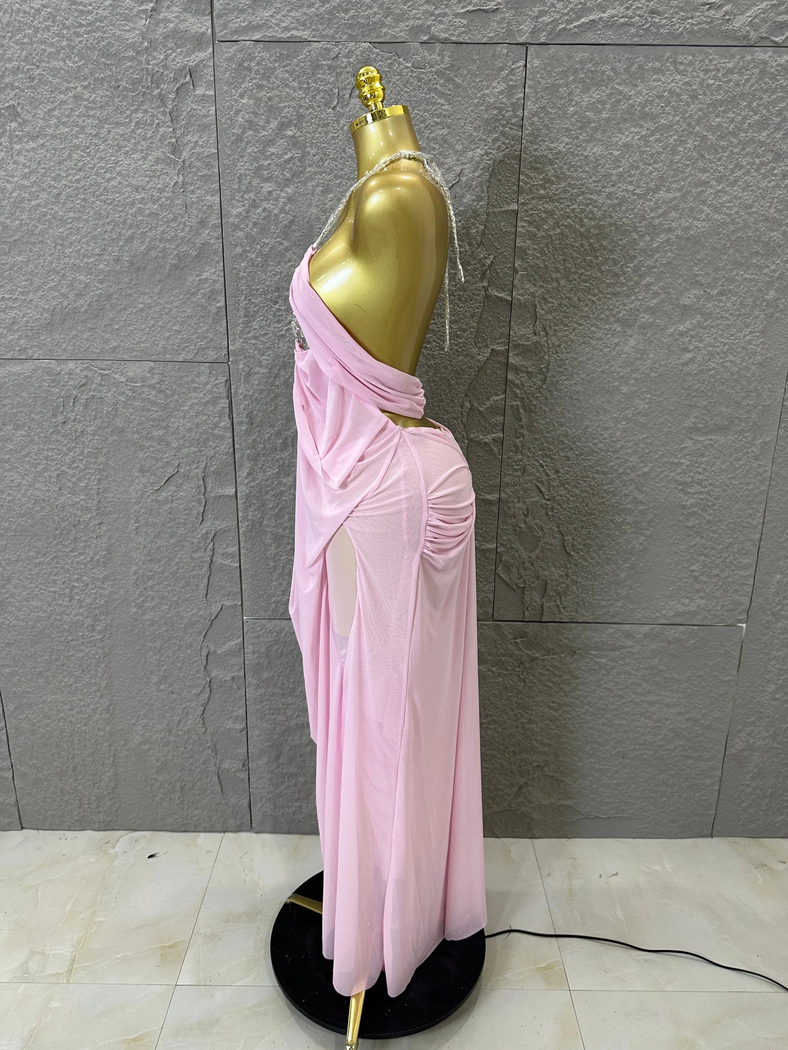 Sexy Halter Neck Maxi Dress Crystal Chain Cutout Ruched Women Sheer Mesh Form Outfit Glamorous Evening Gala Party Costume