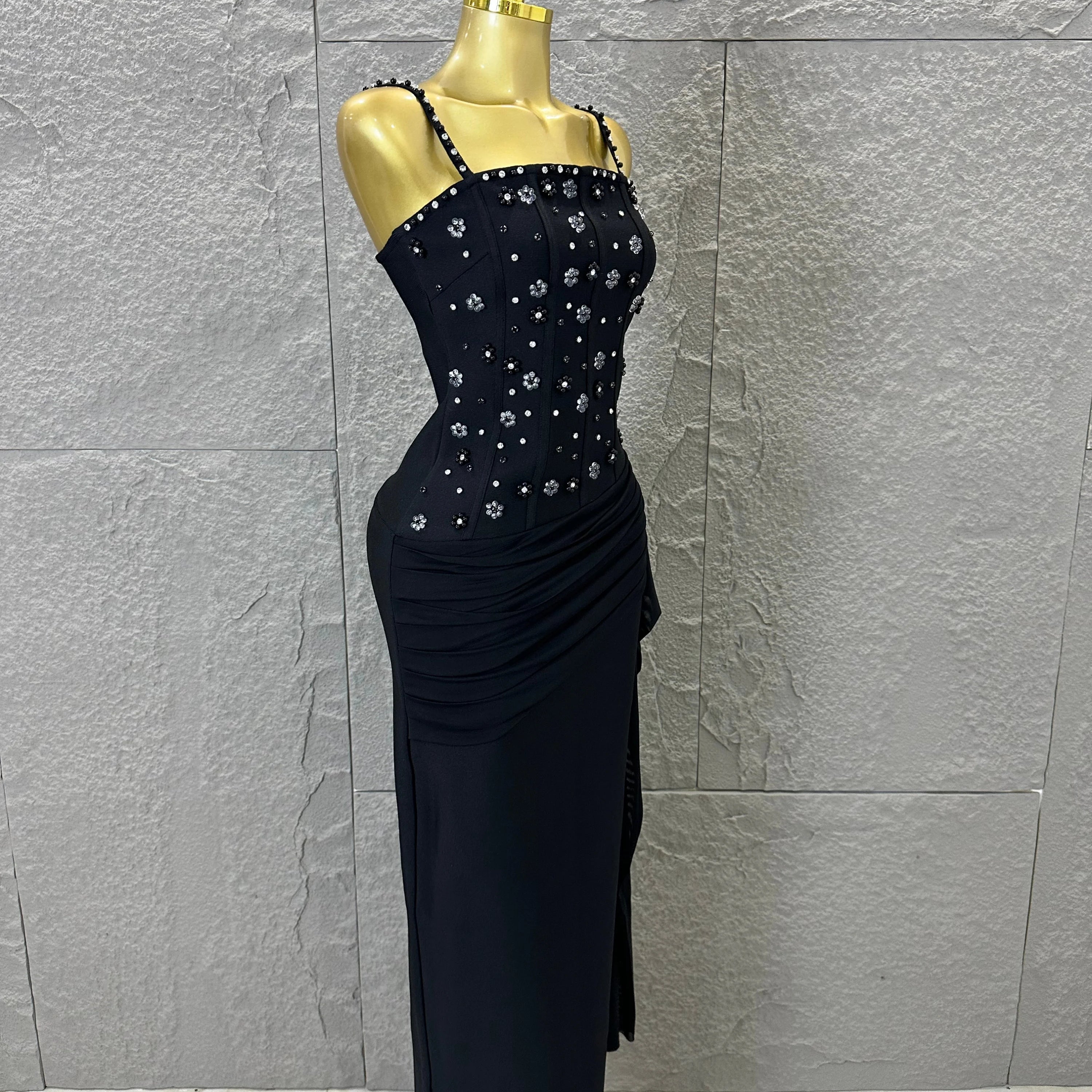 Luxury Black Beaded Corset Maxi Dress Spaghetti Strap Ruched Draped Skirt Formal Gala Evening Cocktail Photoshoot Party Dress