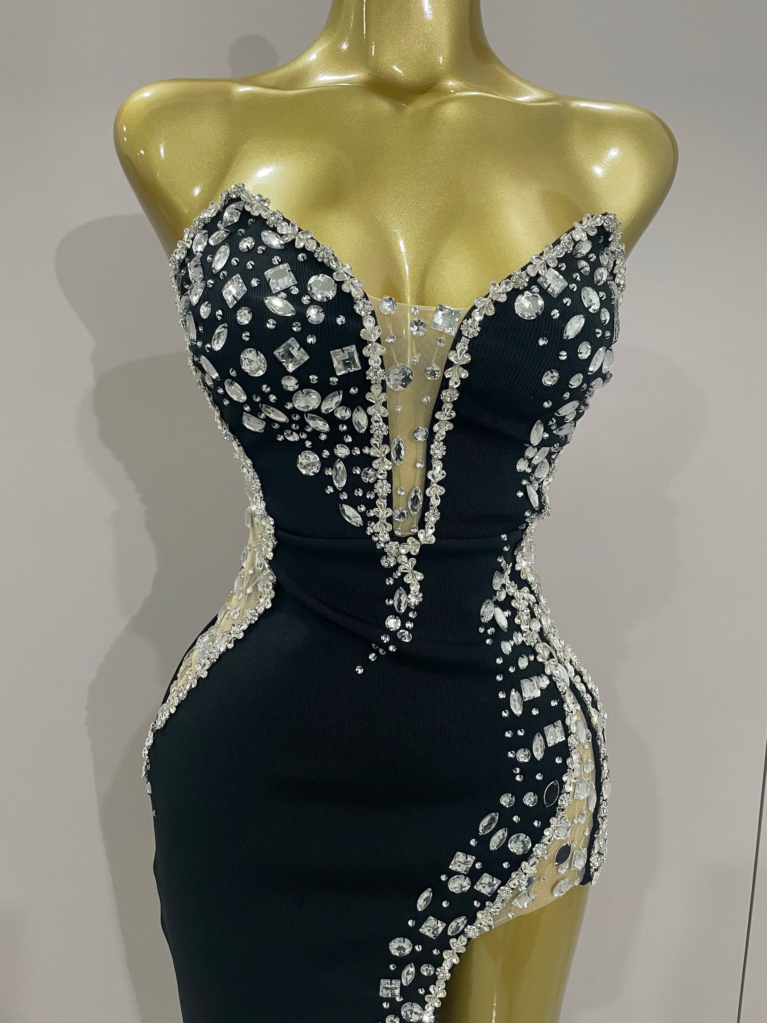 Newest Sexy Strapless Shinning Rhinestones Bodycon Bandage Long Dress Women Fashion Celebrate Evening Party Vestido