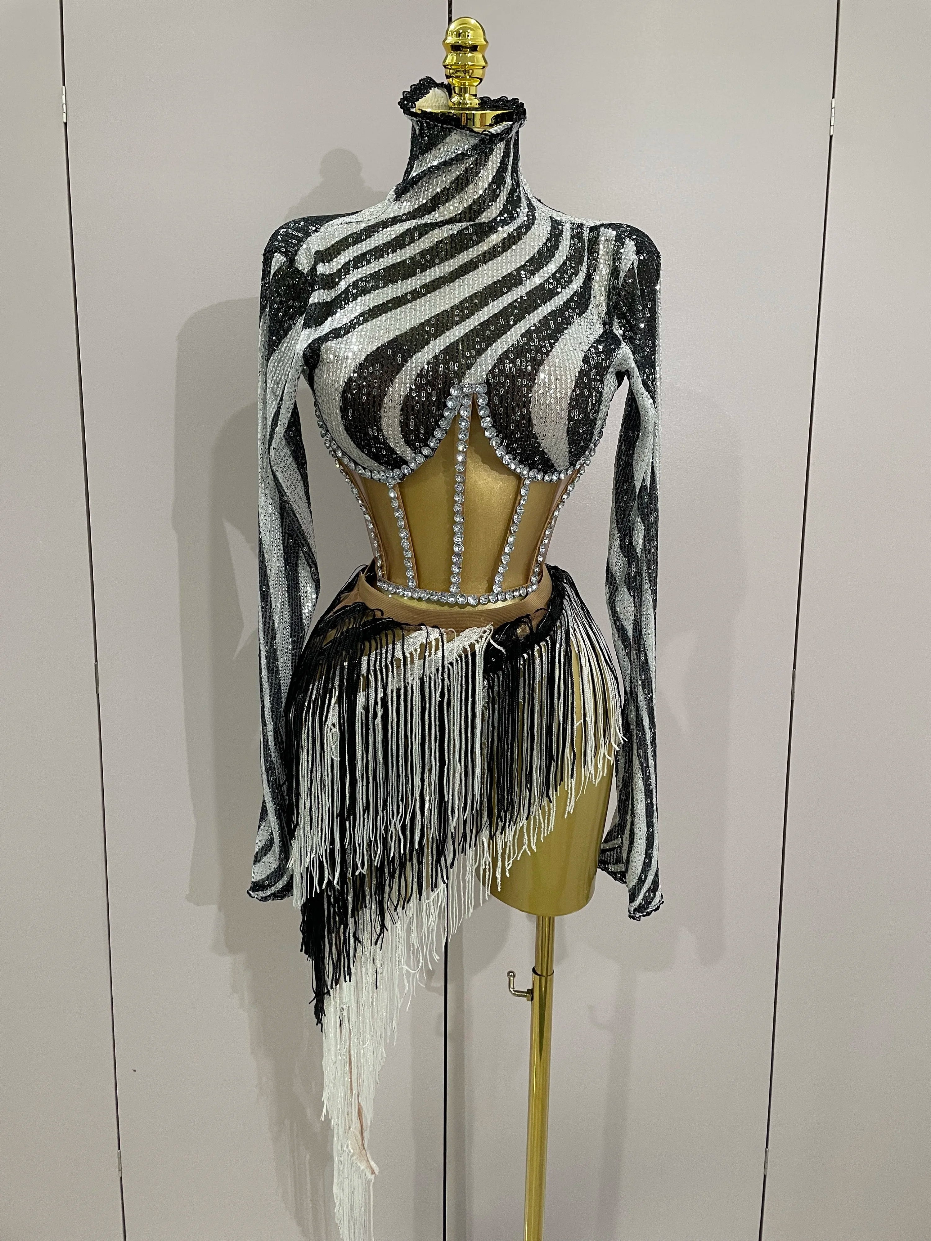 2025 New Shiny Diamond Sequin Tassels Sexy Mesh Long Sleeved Two Piece Set Women Evening Birthday paty Nightclub Stage Costume black