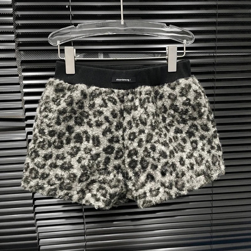 Winter New Leopard Print Lamb Wool Warm Short Coat For Women Elastic Waist Shorts Casual Long Pants Female 11A07616 only Shorts
