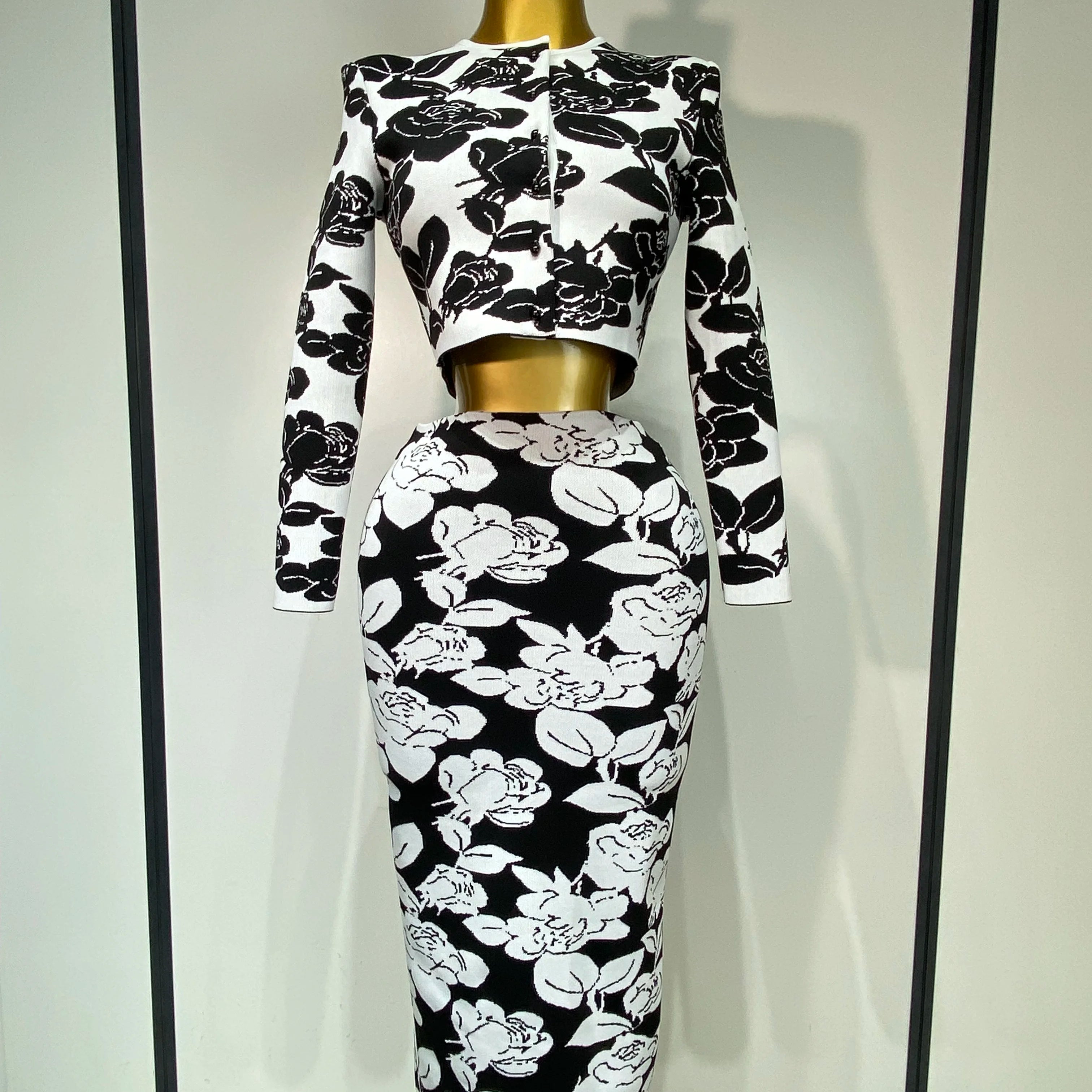 2025 Women Long Sleeve Jacquard Weave Two Pieces Set Celebrity Red Carpet Dress Birthday Bodycon Bandage Women's Set