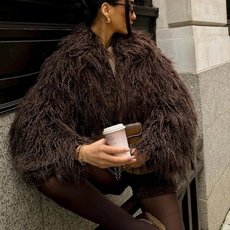 Green Luxury Fluffy Faux Fur Jacket Women Fashion Lapel Long Sleeve Loose Warm Coat 2025 Winter Lady High Street Outerwear Brown