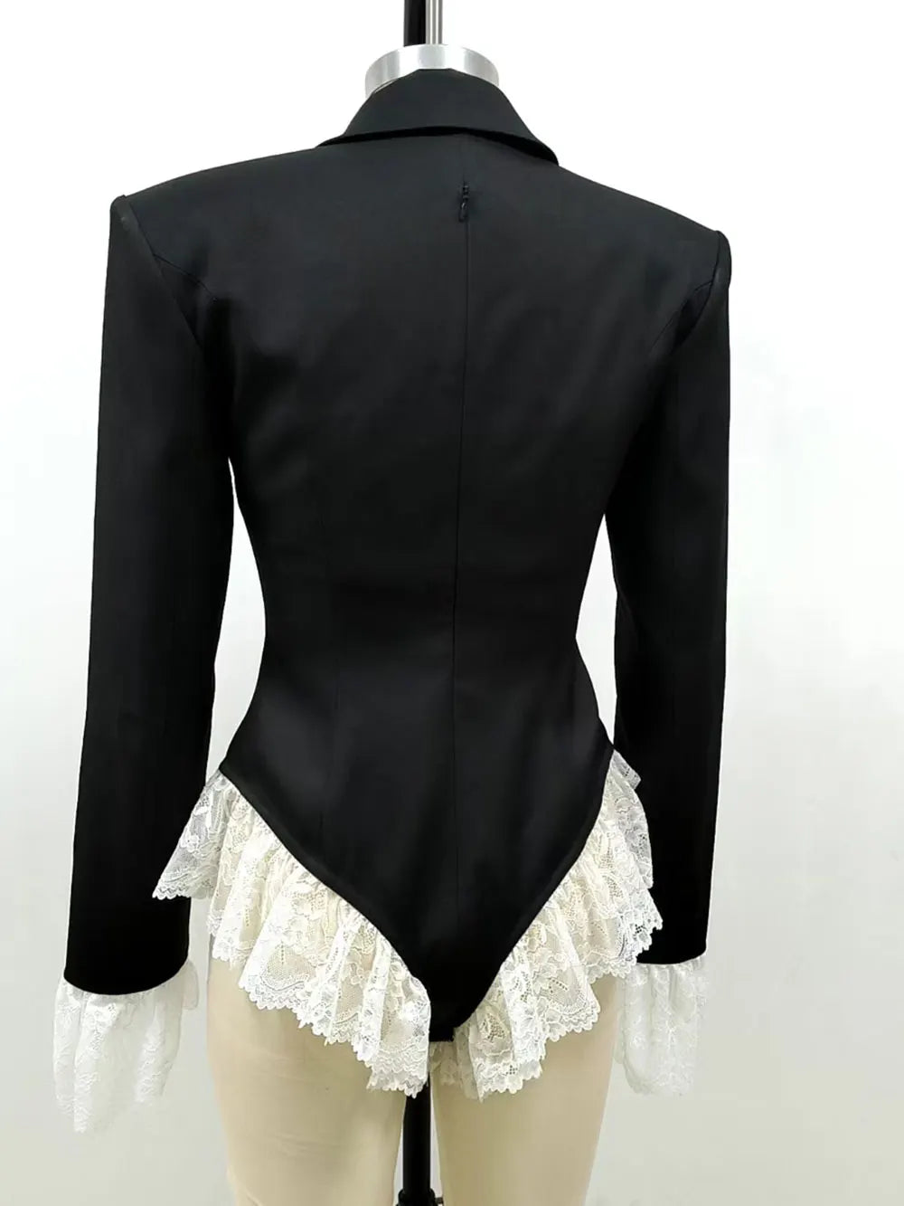 2024 Sexy Women'S Pullover Suit Jumpsuit Lapel Long Sleeved White Lace Design Slim Fit Suit Jacket Cocktail Evening Party Jacket