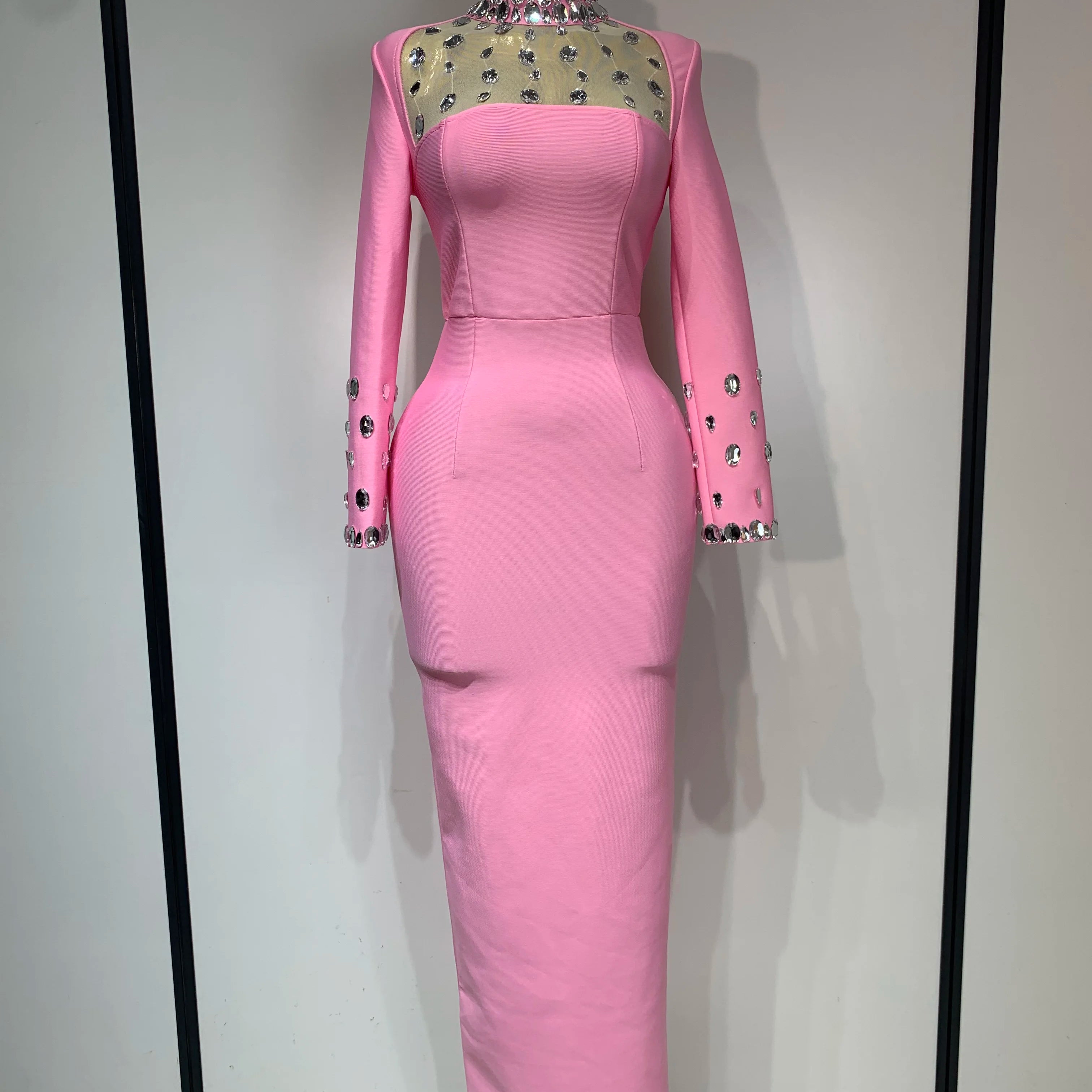 2025 Luxury Birthday Dresses Diamond Long Sleeve Pink Bodycon Bandage Dress Women Wedding Evening Prom Gowns Pink