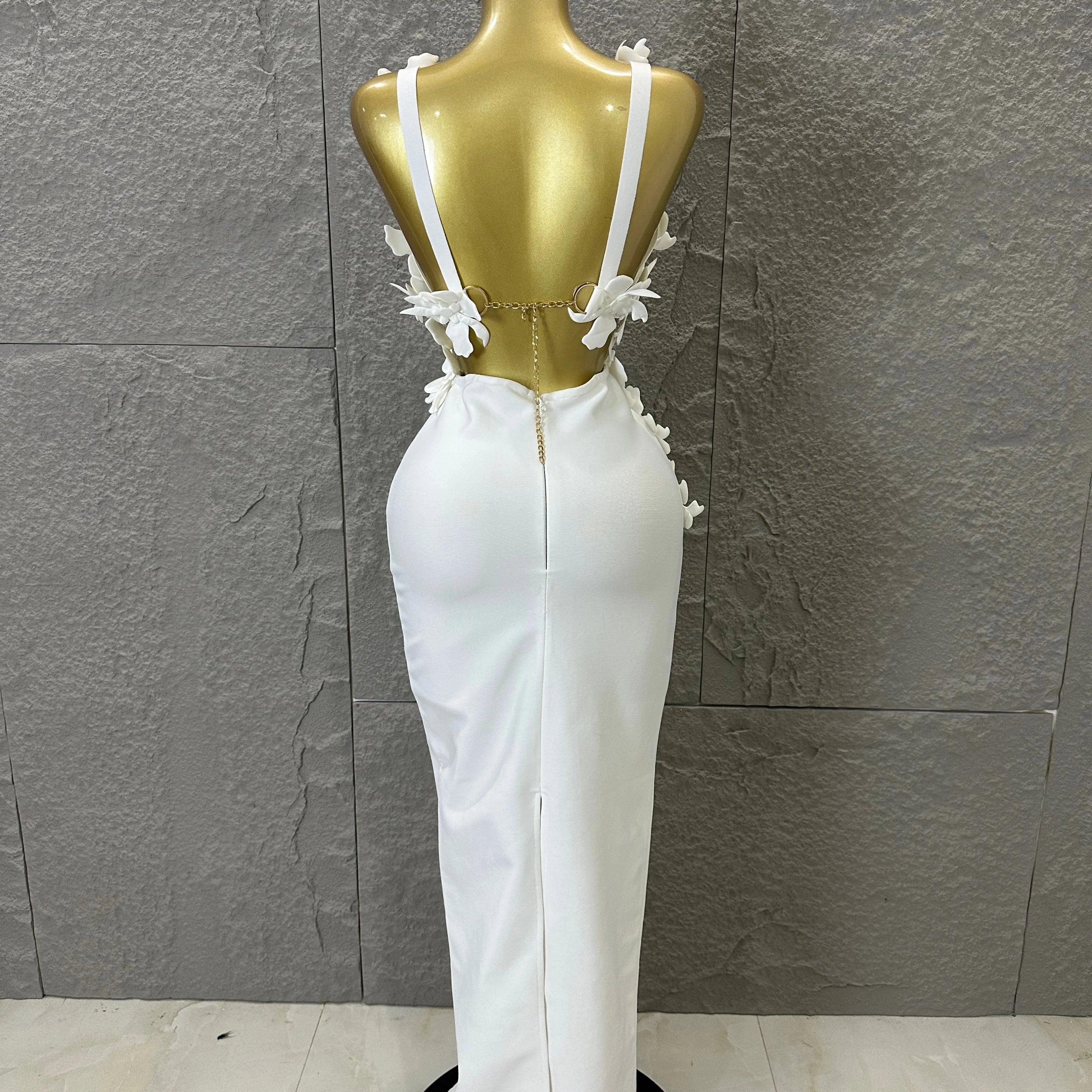 2026 Glamorous White 3D Floral Maxi Dress Women Sexy V-Neck Sheer Cutout Waist Bodycon Outfit Evening Gala Party Costume