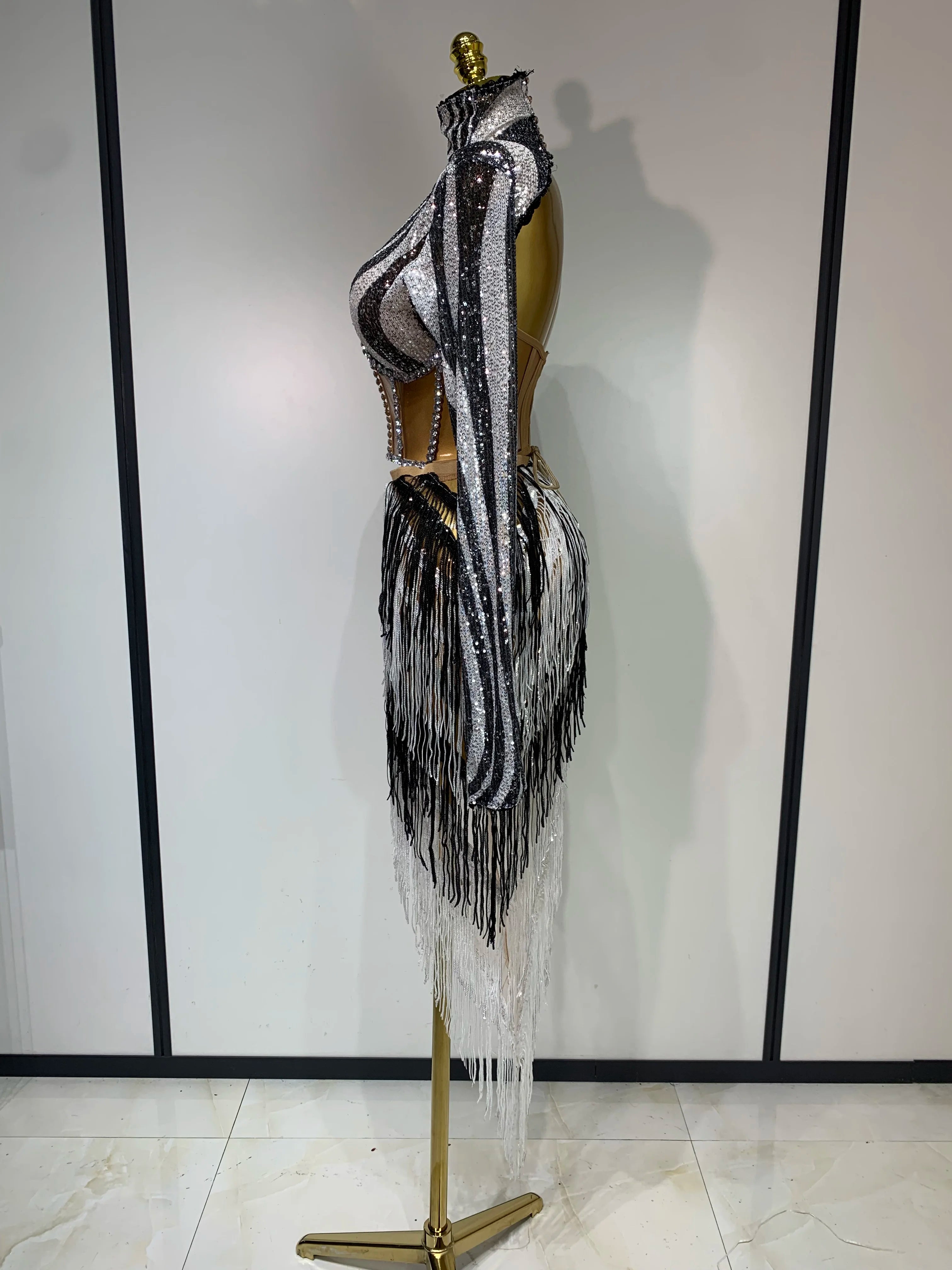 Sparkly Diamond Sequin Tassels Sexy Mesh Long Sleeved Two Piece Set Women Sexy Evening paty Birthday Nightclub Stage Costume