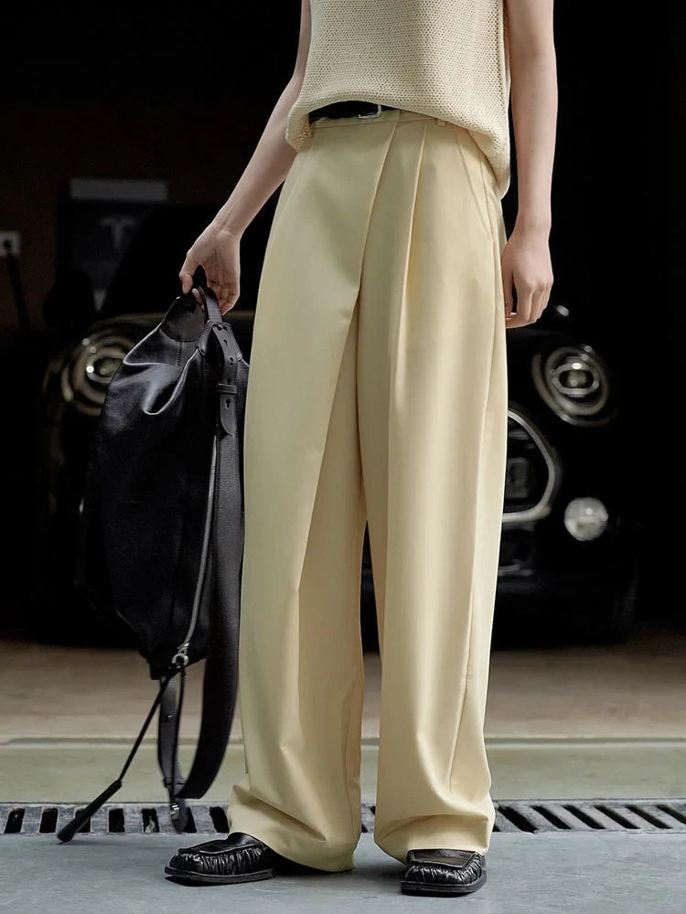[LANMREM] Minimalism Irregular Pleated Pants Women Solid Straight Wide Leg Pants Korean Style Clothing Spring New 26D2368