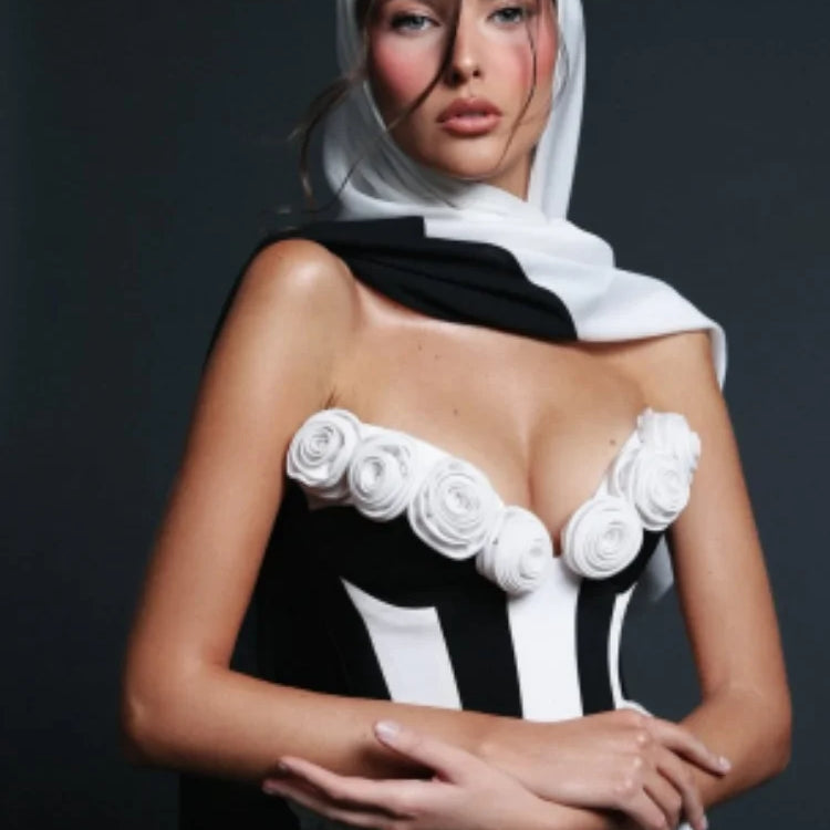 2025 Stereoscopic White Flowers White and Black Bandage Mini Dress Sweet Woman Birthday Party Vestido Celebrity Party outfit！