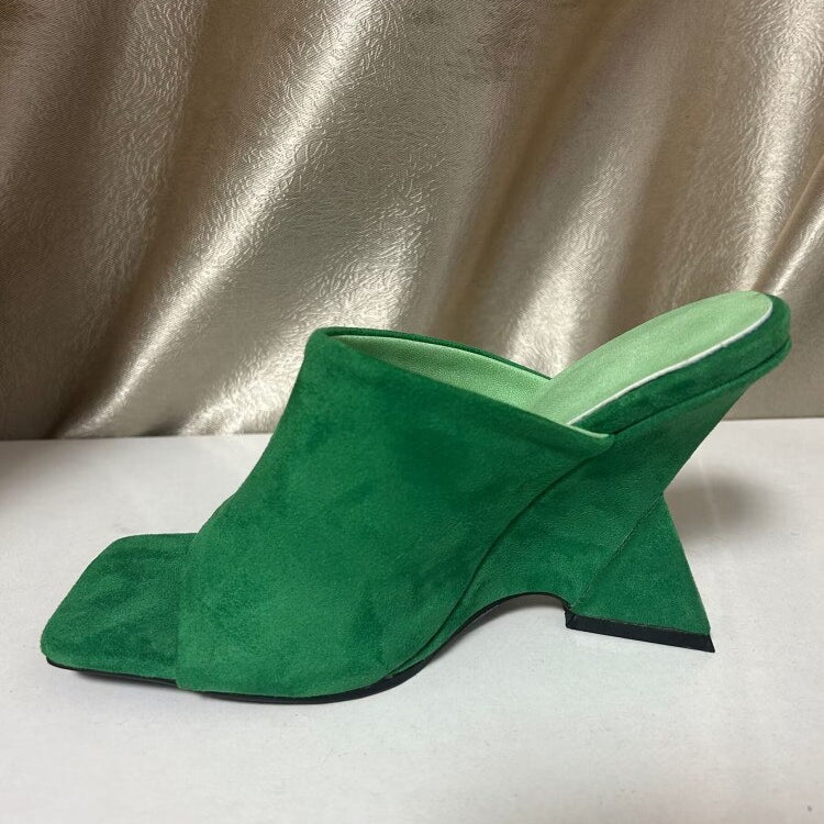 Women's New Summer High-heeled Diagonal Heeled Square Sandals, Fashionable Thick Heeled Slope Heel Large Grass green