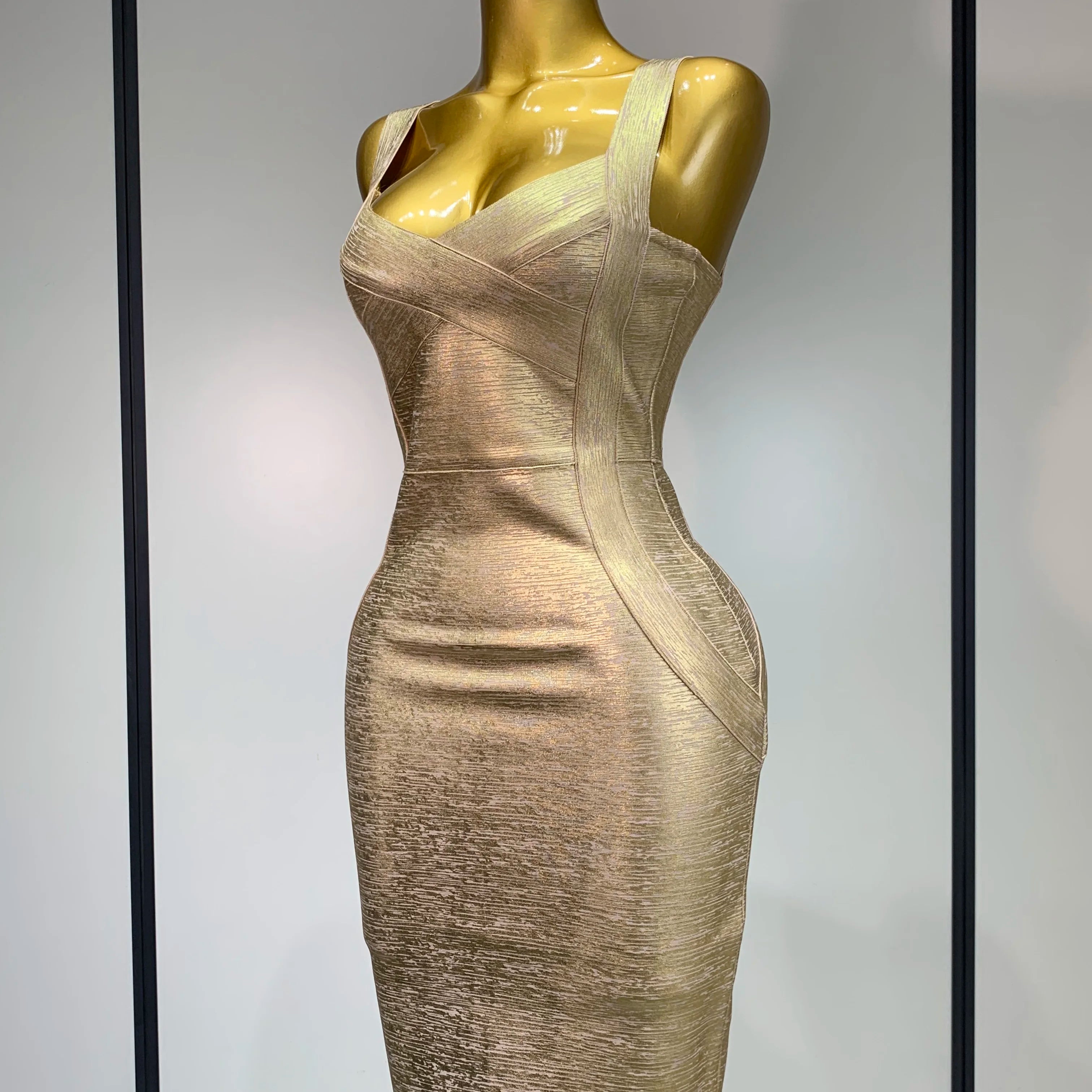 Women Sexy V Neck Bronzing Gold Midi Bodycon Bandage Dress 2025 Celebrity Elegant Evening Club Party Luxury Birthday Dress