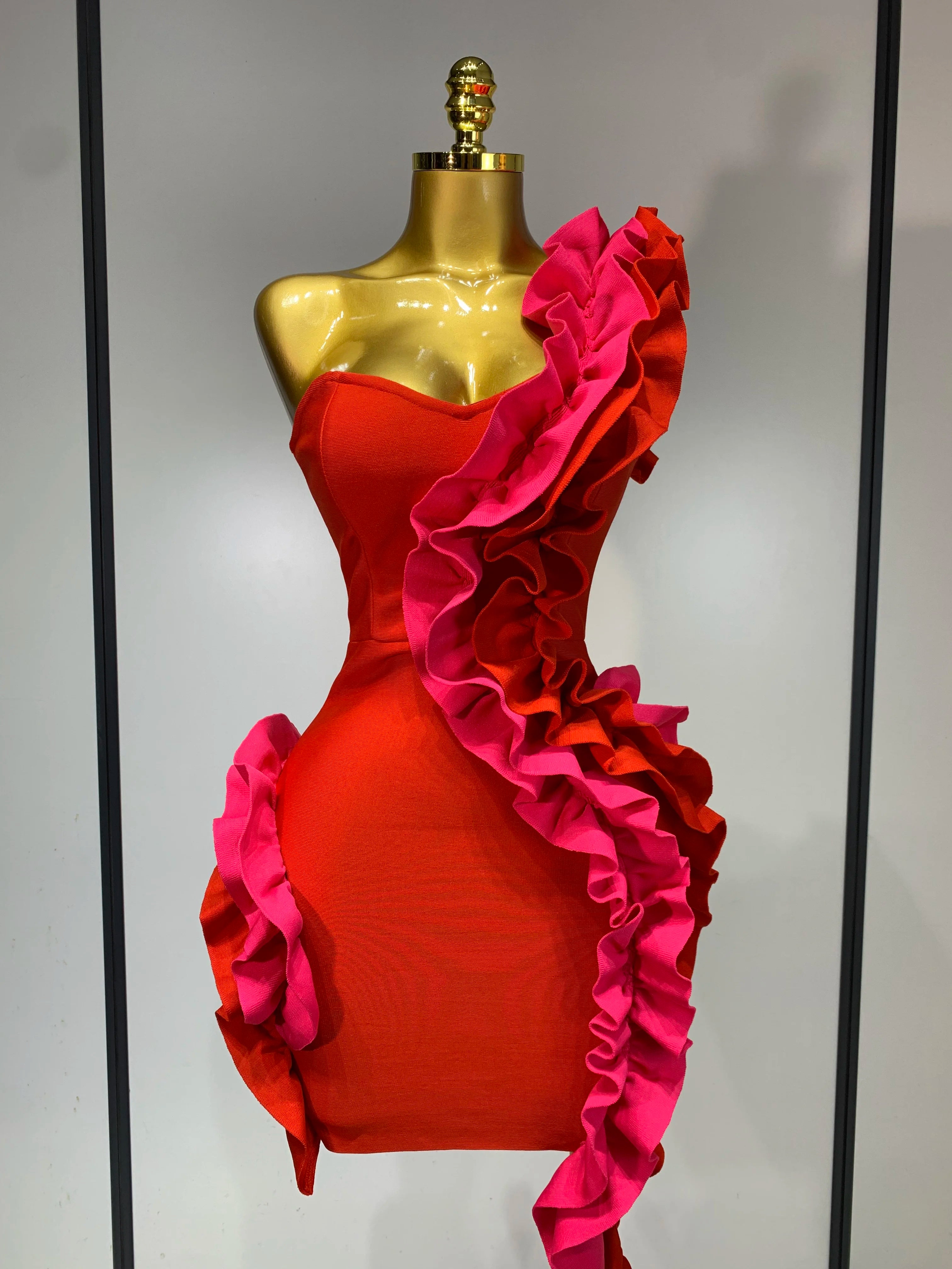 Women Sexy One Shoulder Red Ruffles Bodycon Bandage Dress 2025 Celebrity Elegant Evening Birthday Party Club Luxury Dresses Red
