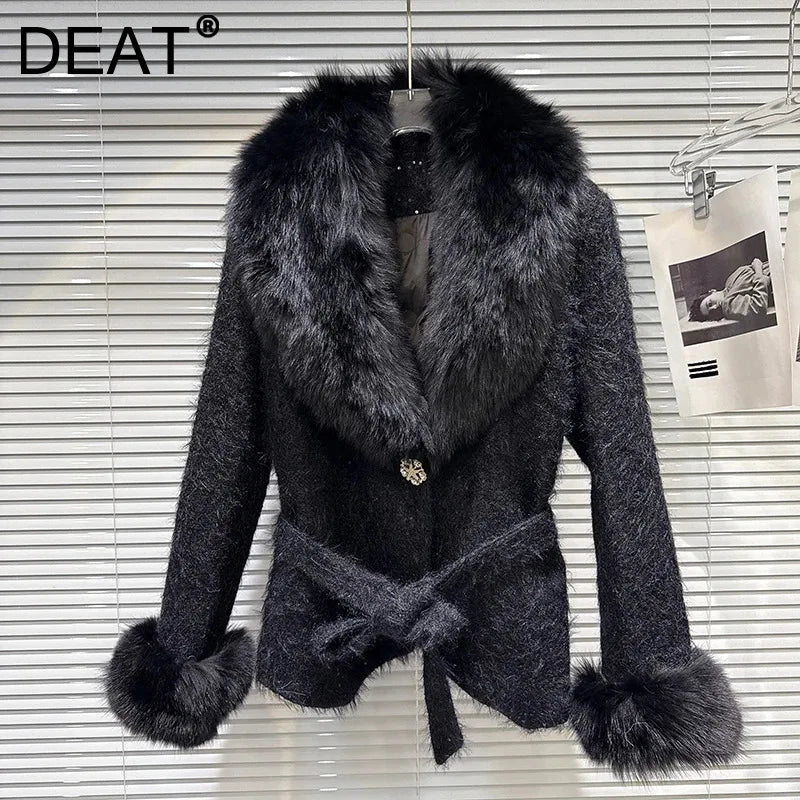 Winter New Fashion Fox Fur Collar Lace-up Waist Cotton Liner Coat For Women High Quality Jacket Female 11A07778