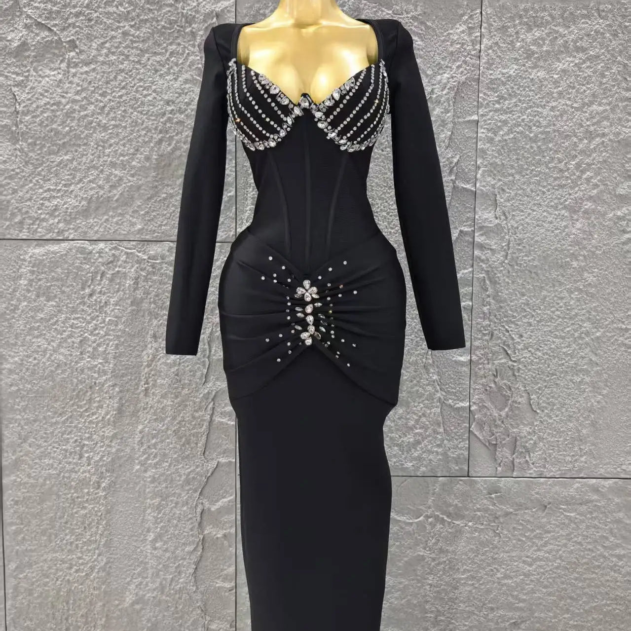 Top Quality Women Long Sleeve Sexy Square Collar Shinning Crystal Bodycon Long Bandage Dress Celebrate Evening Party Outfit
