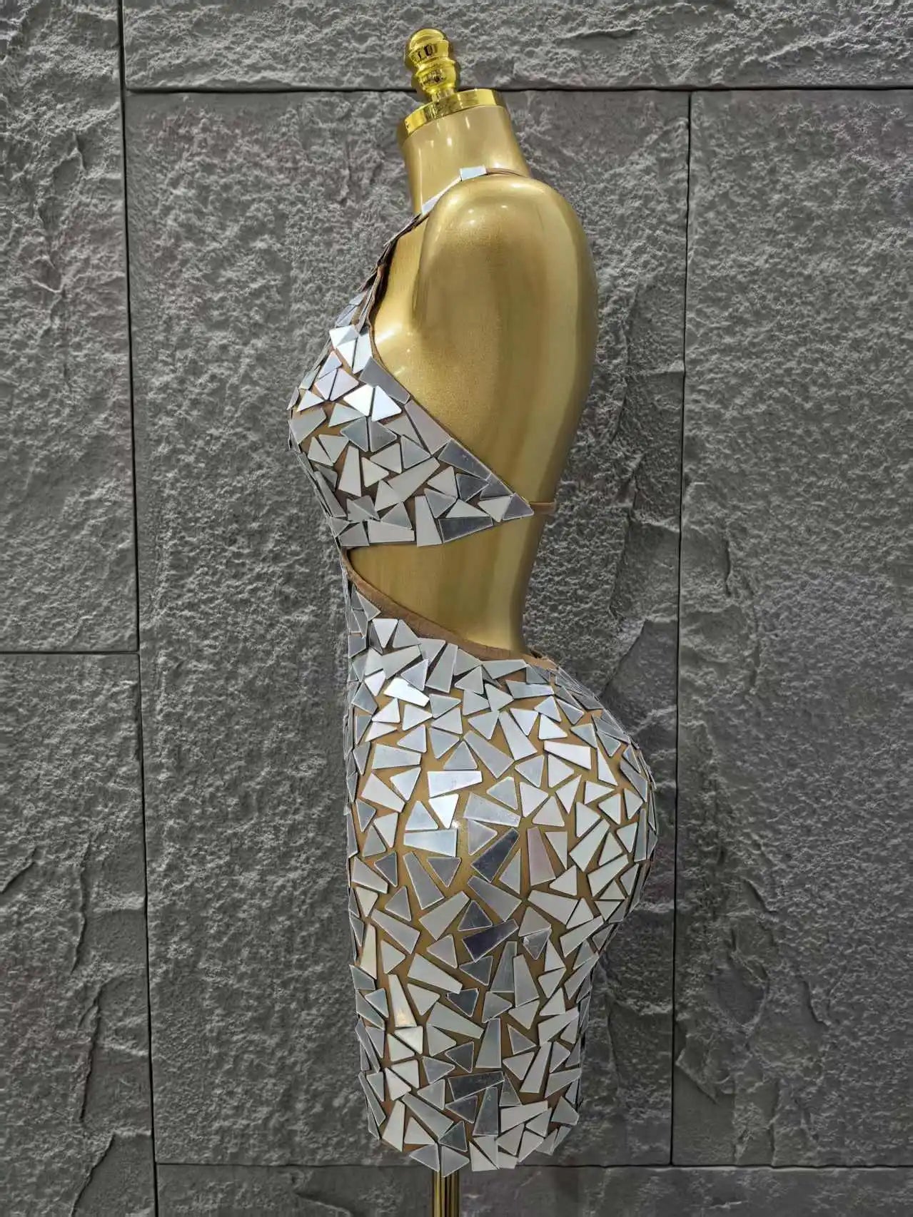 Silver Color Women Sexy One Shoulder Shinning Mirrors Bodycon Mini Dress Nightclub Party Celebrate Birthday Photo Shoot Dress