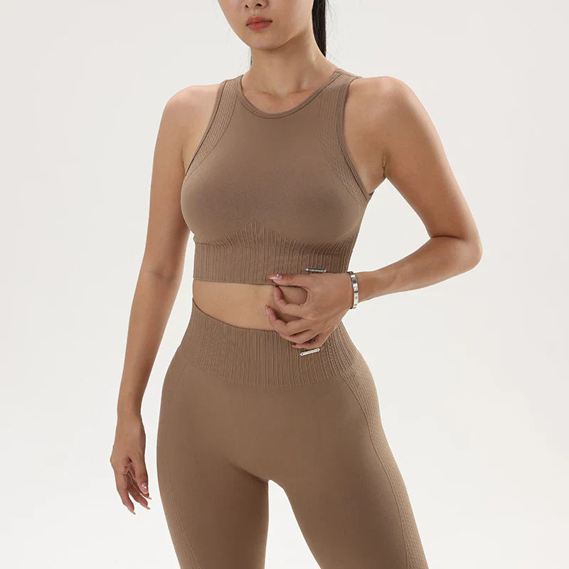 Yoga Clothing Set Women's High Waisted Leggings and Top Two Piece Seamless Fitness Exercise Clothing Fitness Workout Underwear Khaki suits