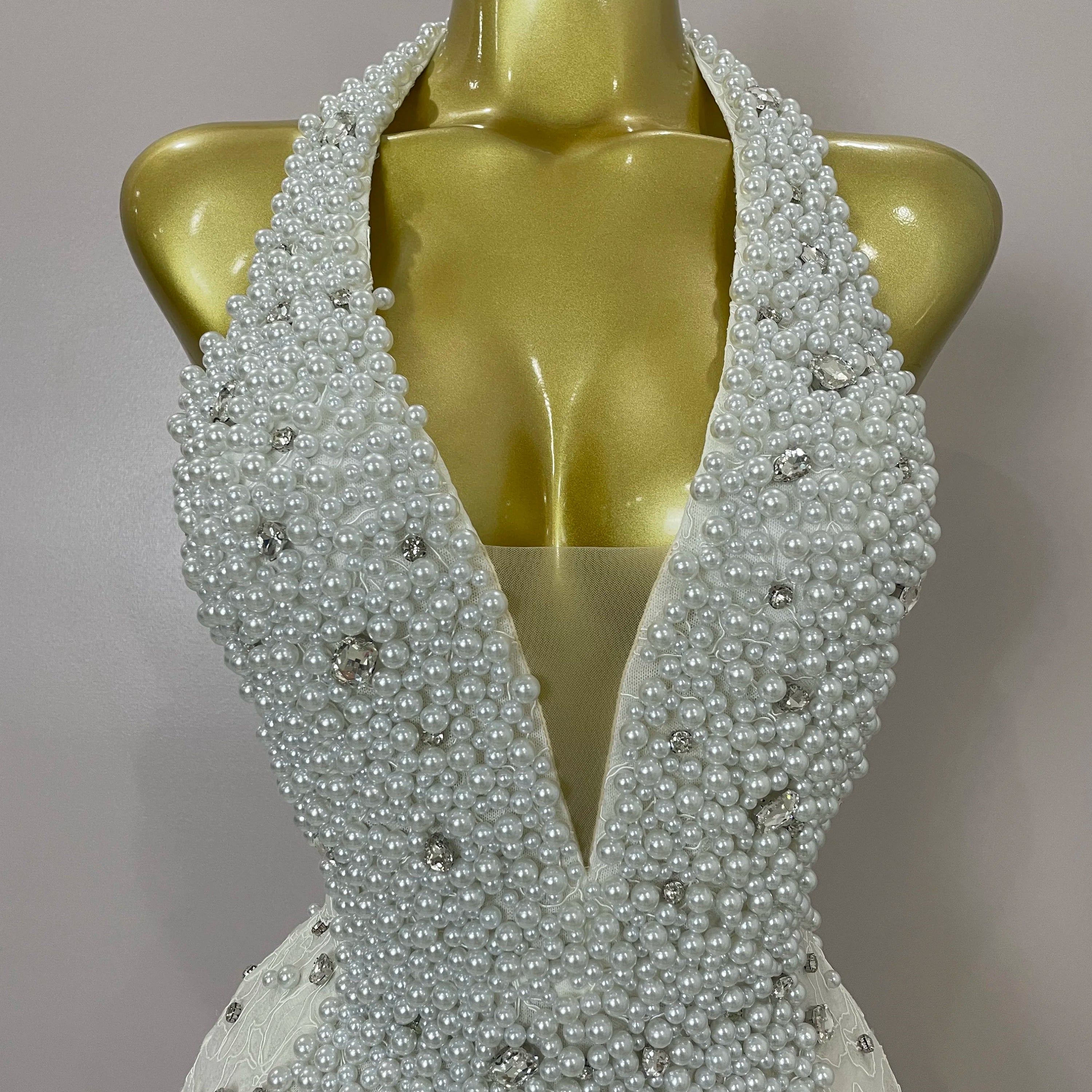 Luxury Shiny Diamonds Pearl Flowers Deep V Halter Short Dress Women Celebrate Eveing Celebrity Birthday Party Dress