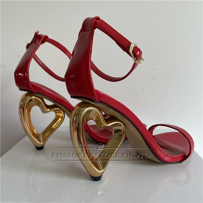 Unique Fretwork Heart-Shaped Heel Sandals Women 2024 Concise One-strap Strange Heels Summer Party Shoes Woman