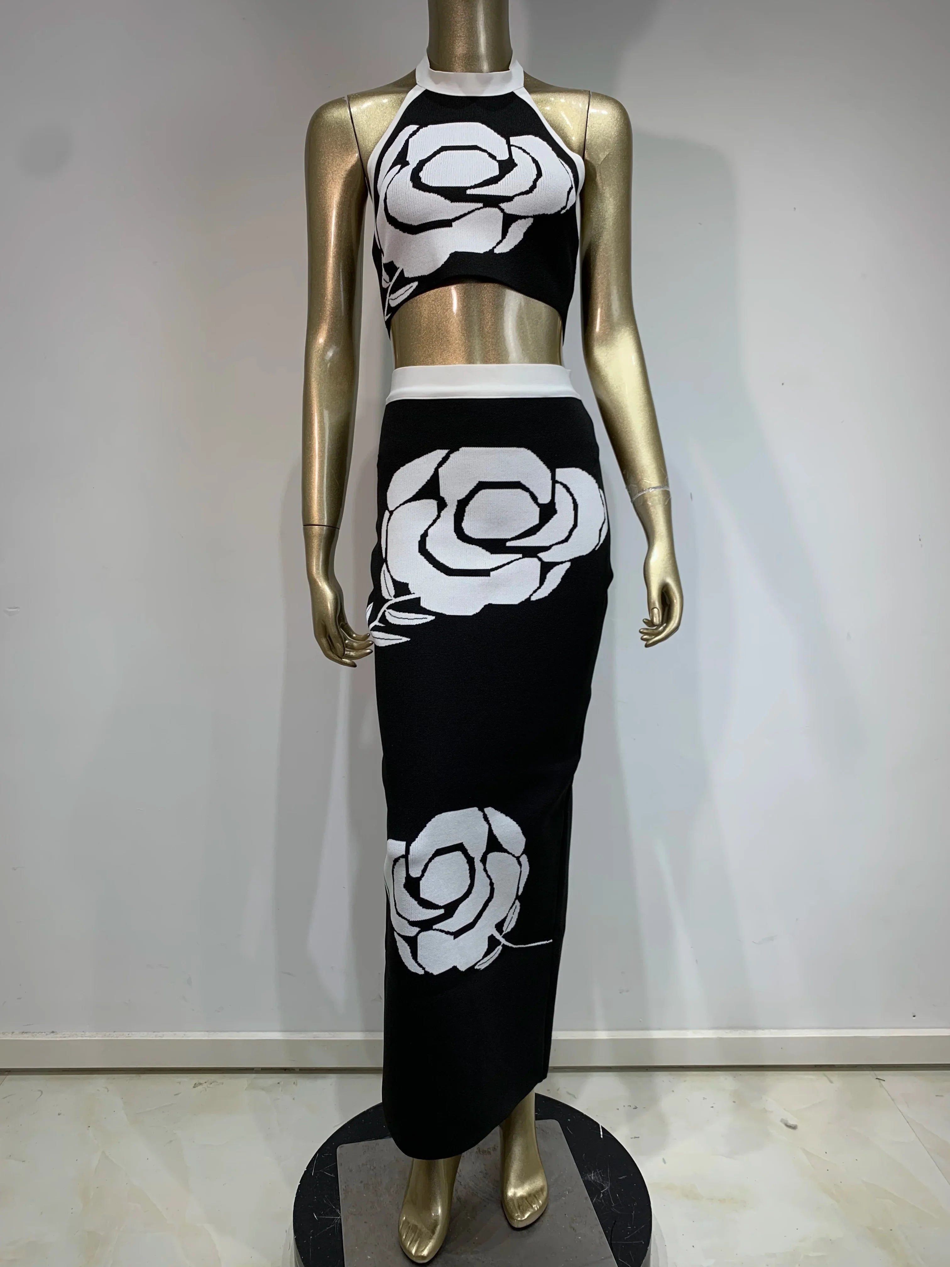 Women Summer Sexy Backless Halter Rose Jacquard Black Two Pieces Skirt Bandage Set Celebrity Designer Fashion Women's Set