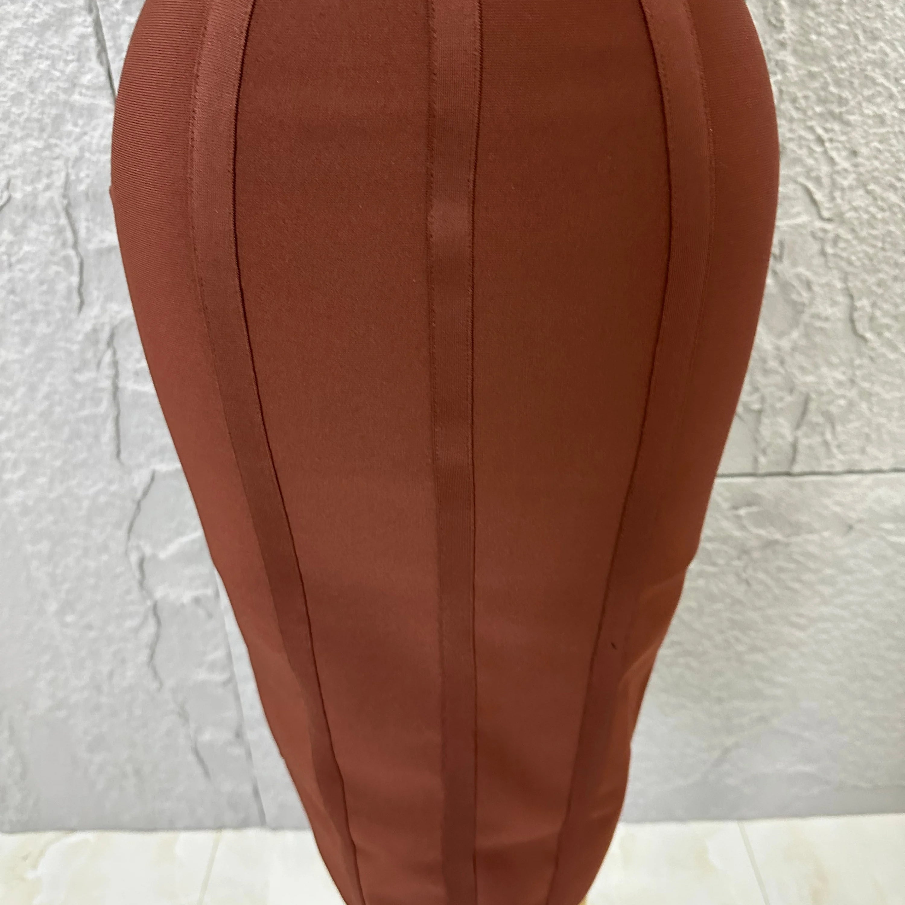 Elegant 2026 Brown Bandage Midi Dress Women Sexy Halter Neck Deep V Bodycon Evening Party Costume Cocktail Party Costume