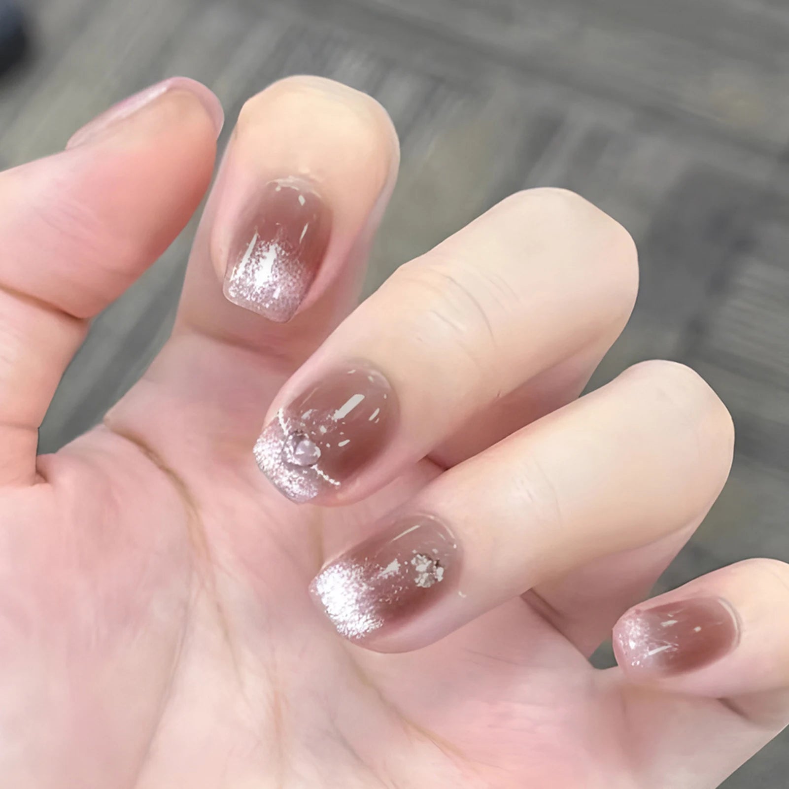 30Pcs Glossy Cat's Eyes Fake Nails Short Ballet Press On Nails Shiny Diamond Decor Sweet Girls Charm Manicure Nails Supplies As show